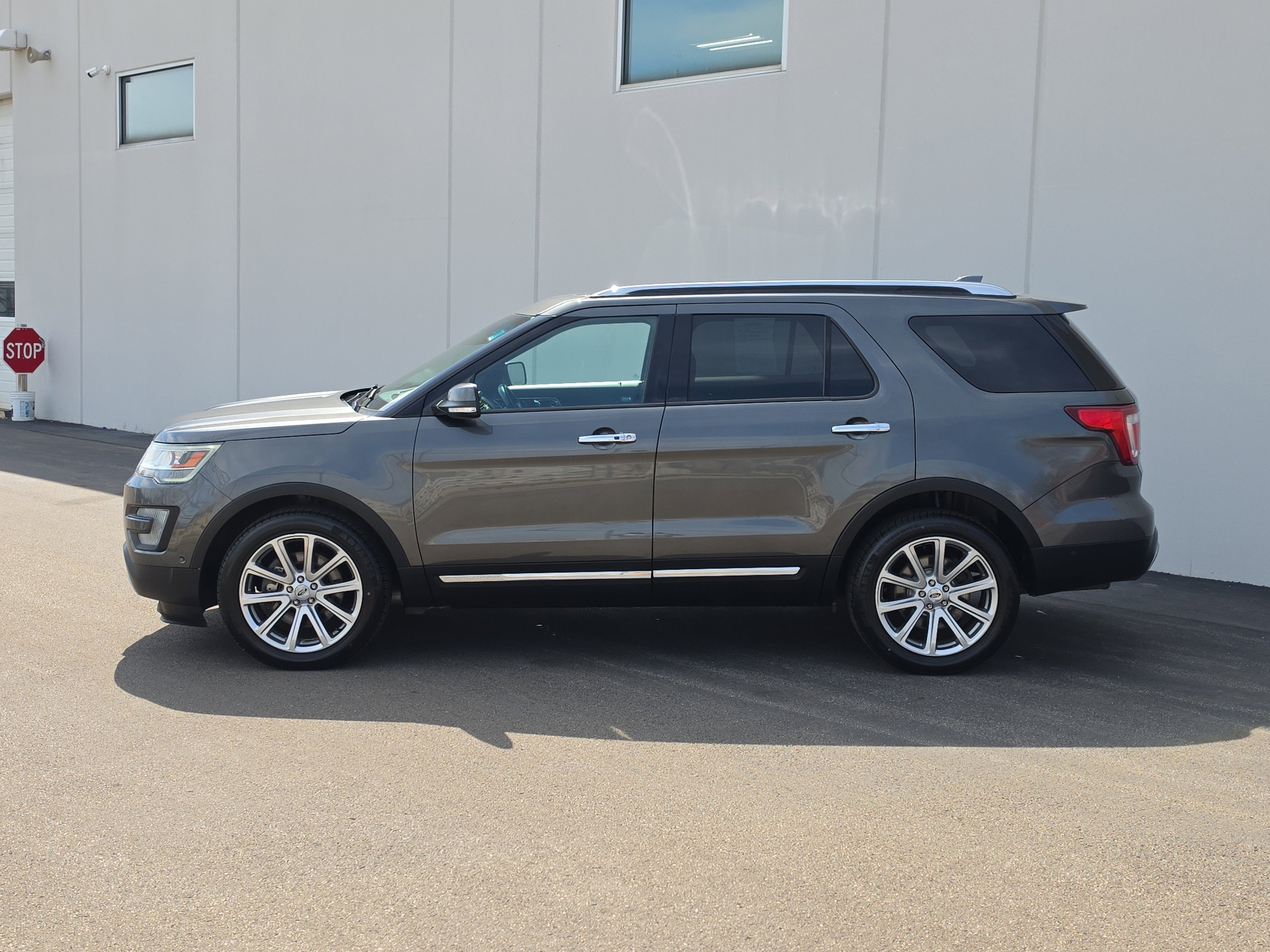 2016 Ford Explorer Limited