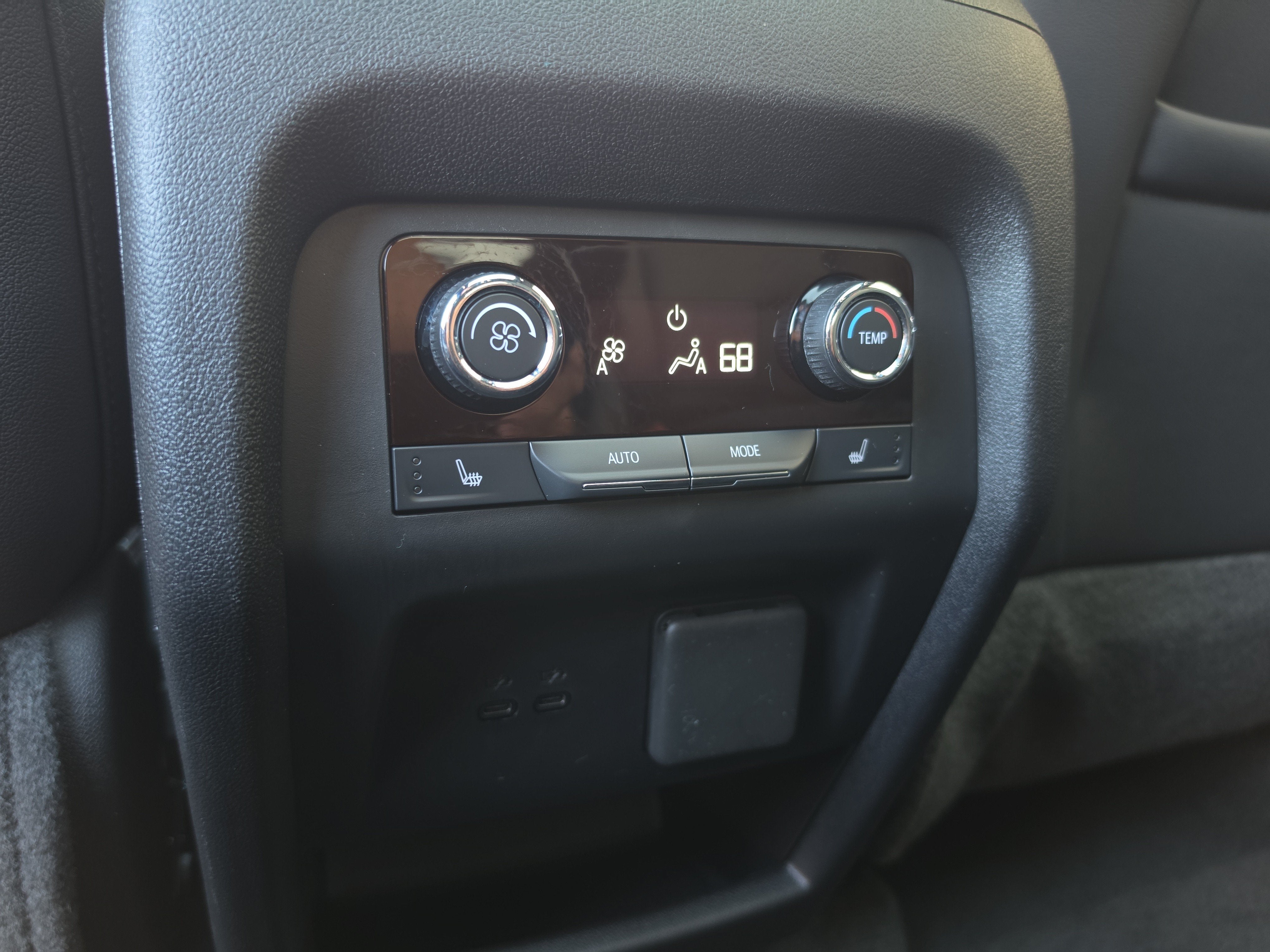 2024 Chevrolet Traverse AWD RS