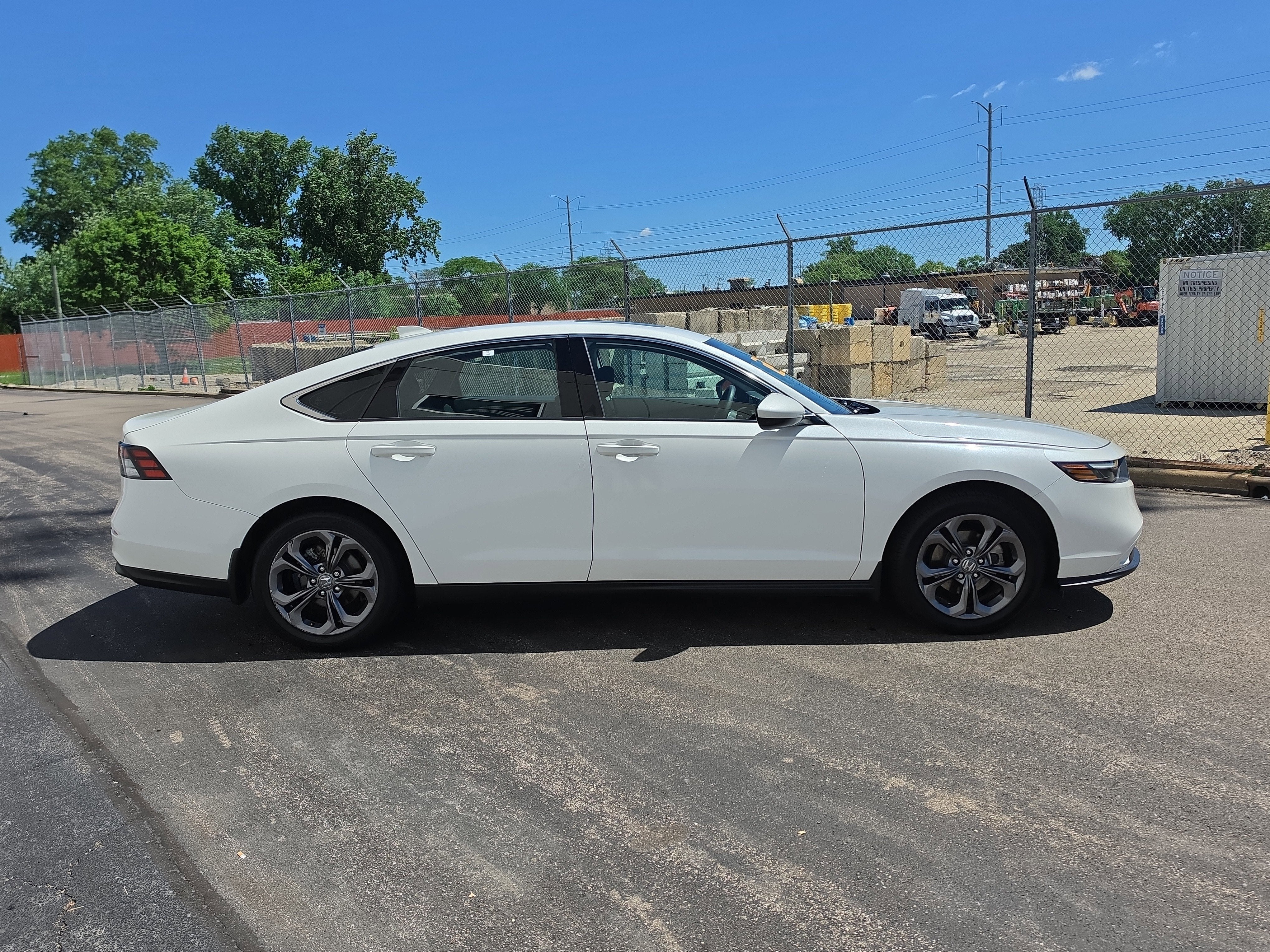 2023 Honda Accord Sedan EX