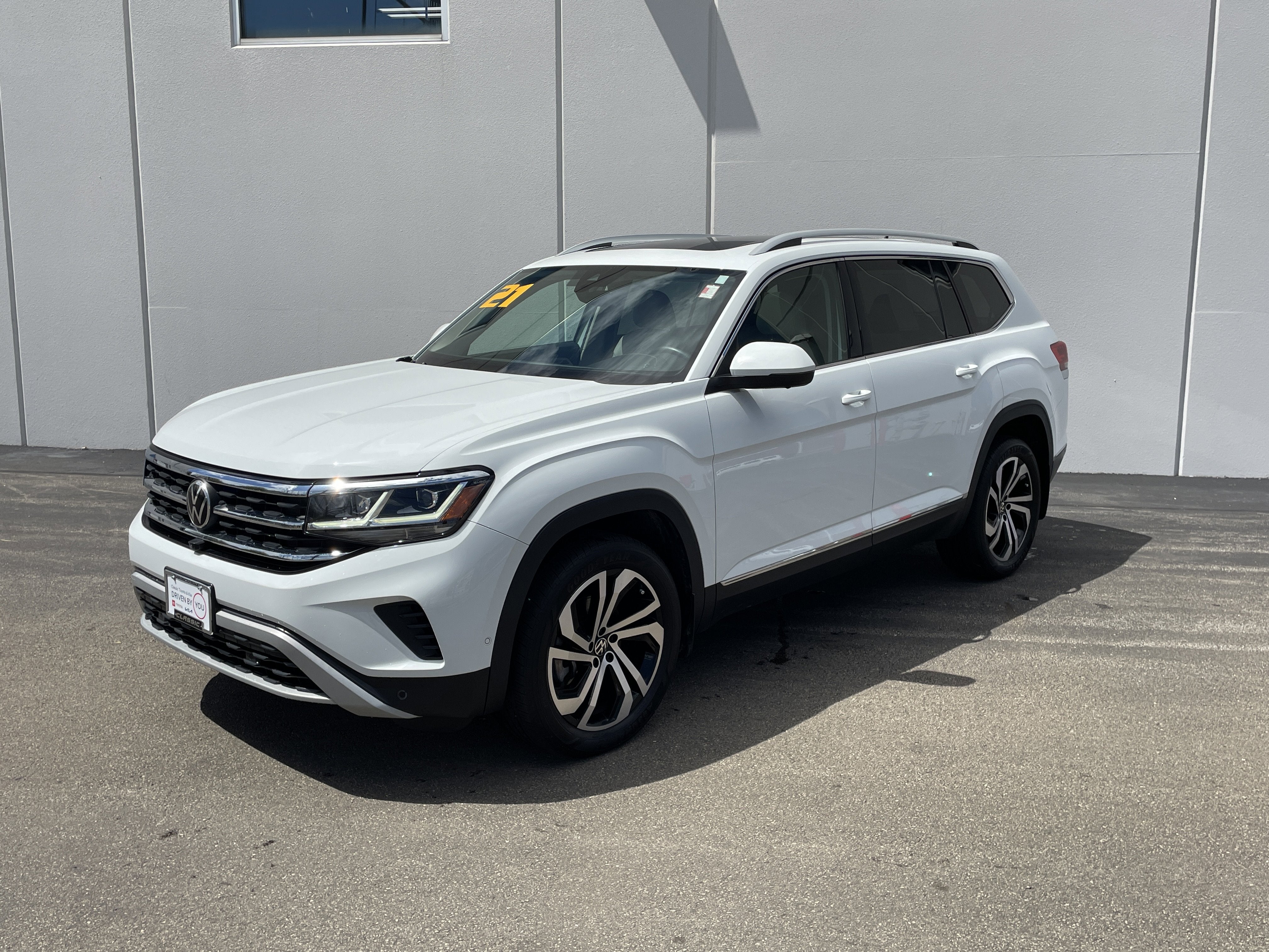 2021 Volkswagen Atlas 3.6L V6 SEL Premium Tiptronic 4MOTION's photo