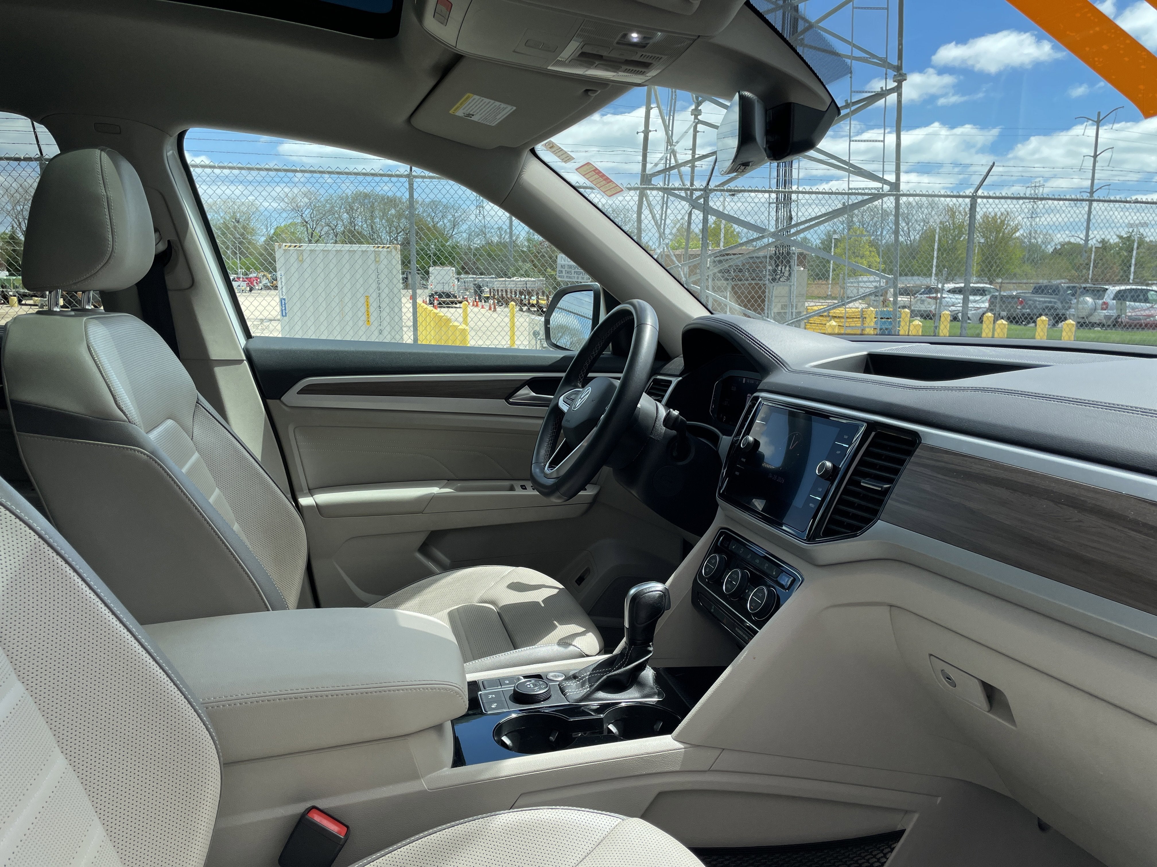 2021 Volkswagen Atlas 3.6L V6 SEL Premium