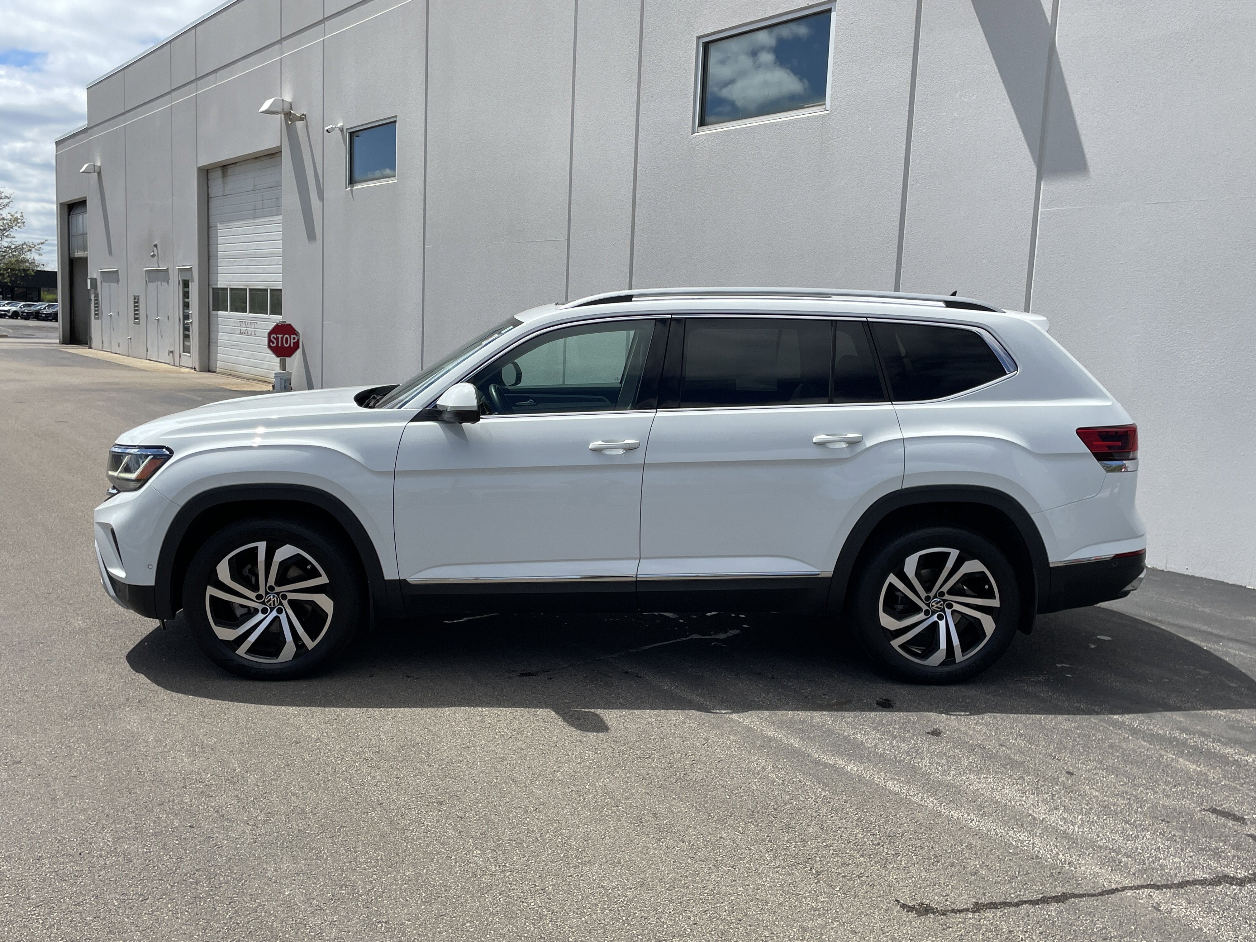 2021 Volkswagen Atlas 3.6L V6 SEL Premium
