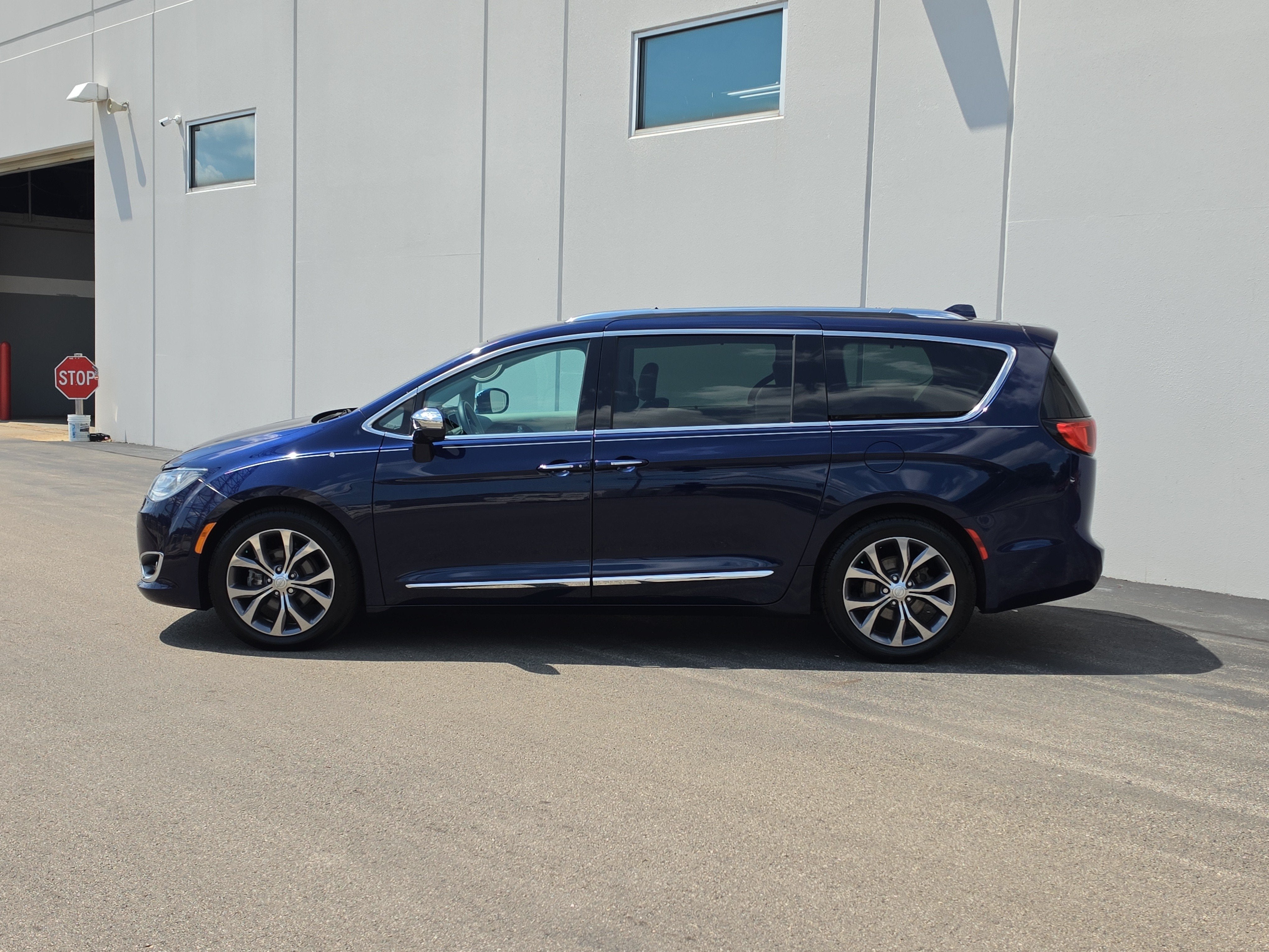 2017 Chrysler Pacifica Limited