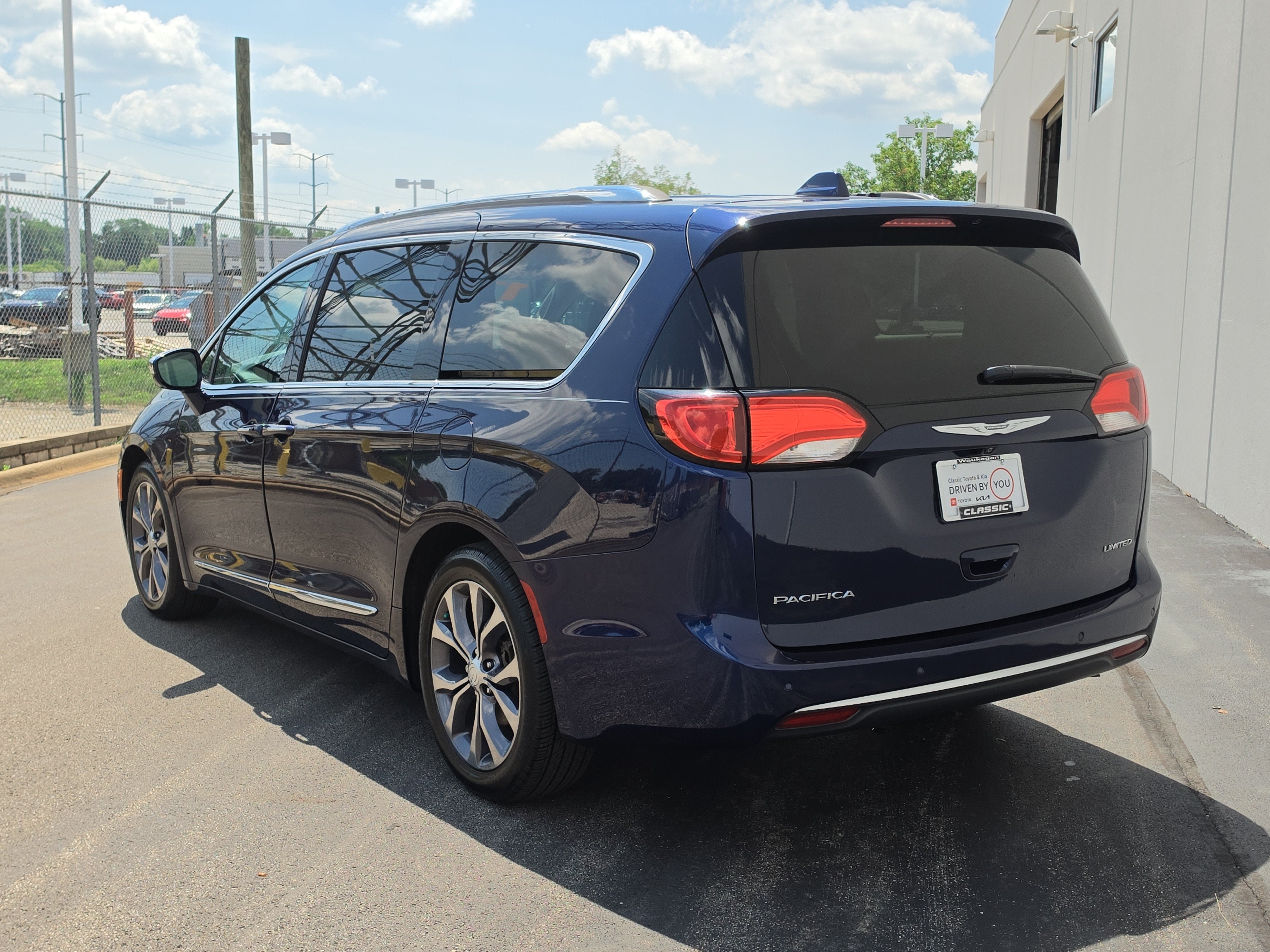 2017 Chrysler Pacifica Limited