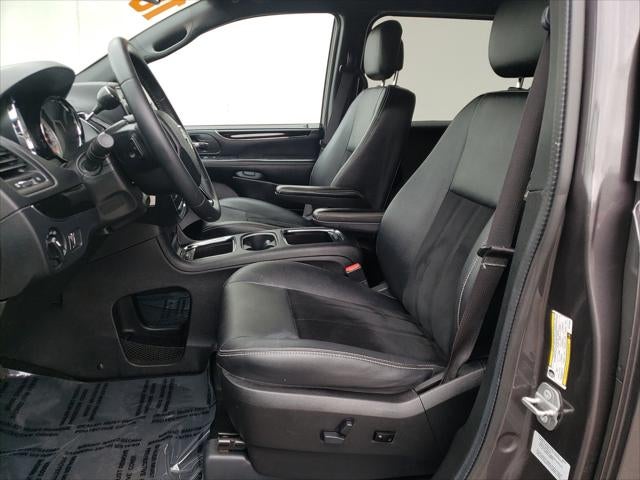 2016 Dodge Grand Caravan SXT Plus