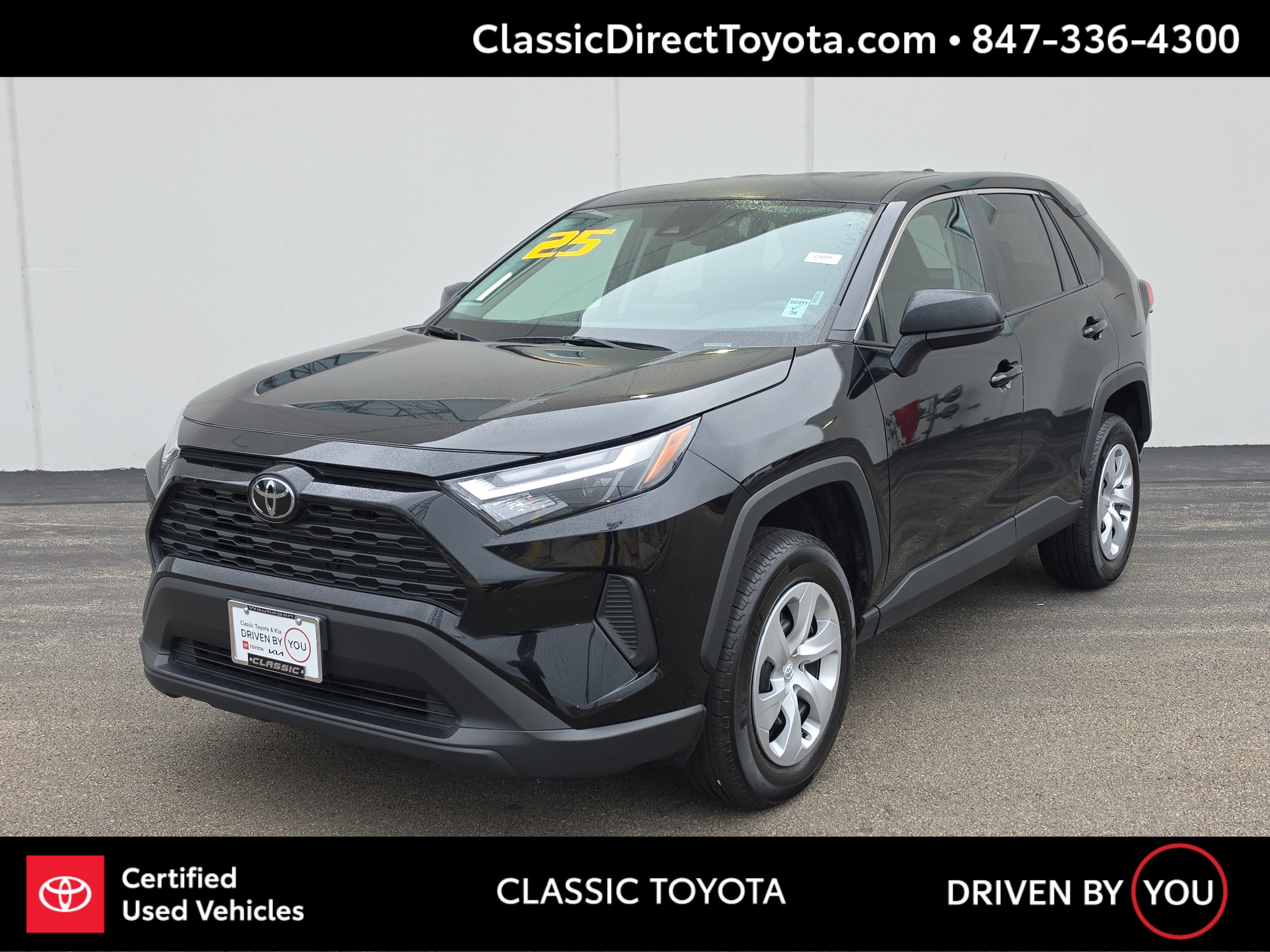 2025 Toyota RAV4 LE