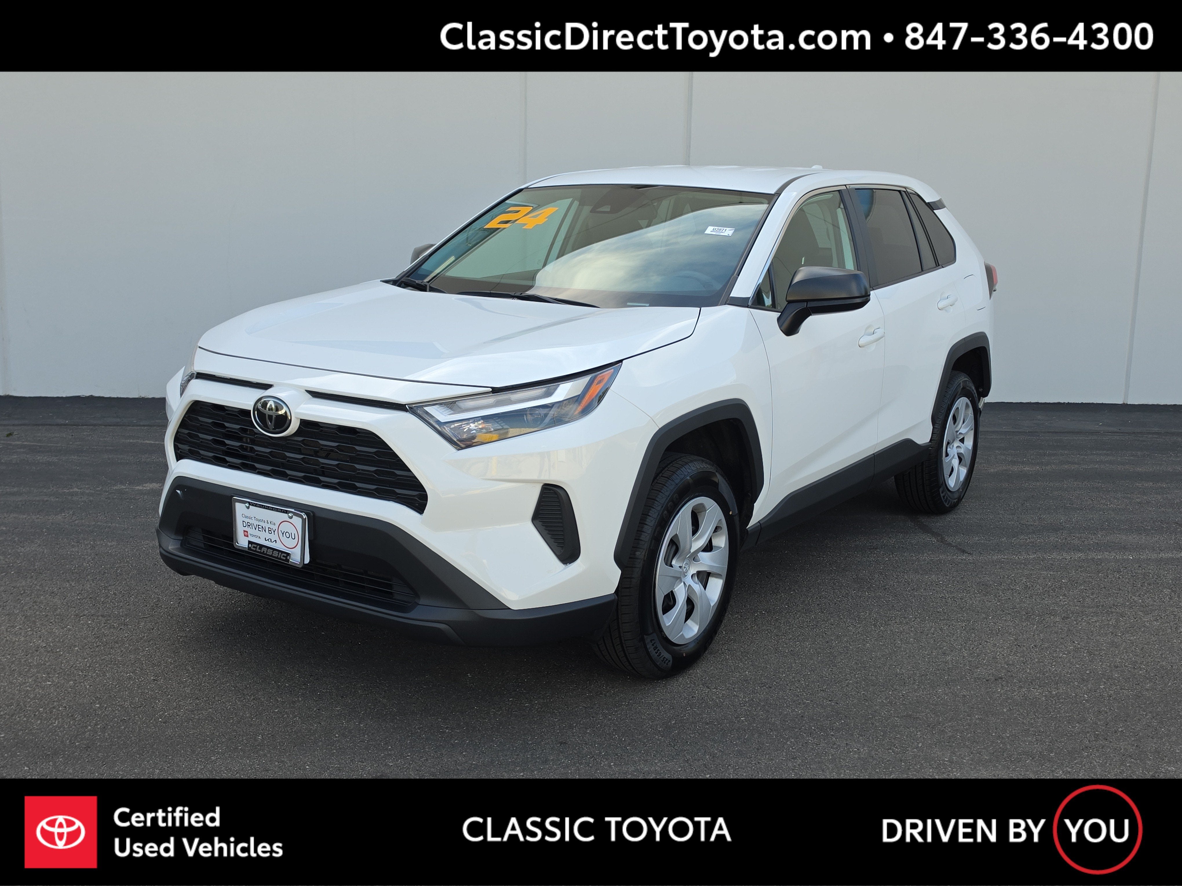 2024 Toyota RAV4 LE