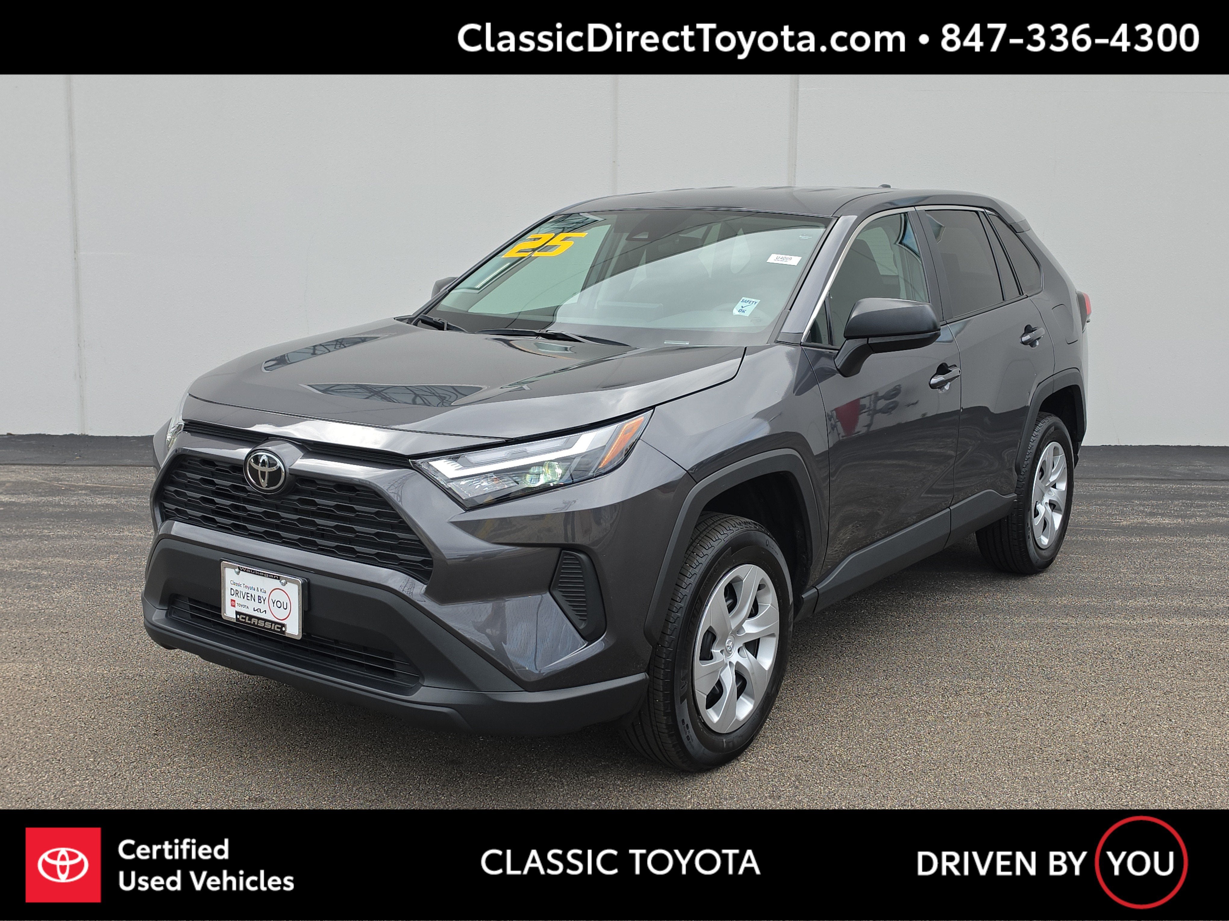 2025 Toyota RAV4 LE