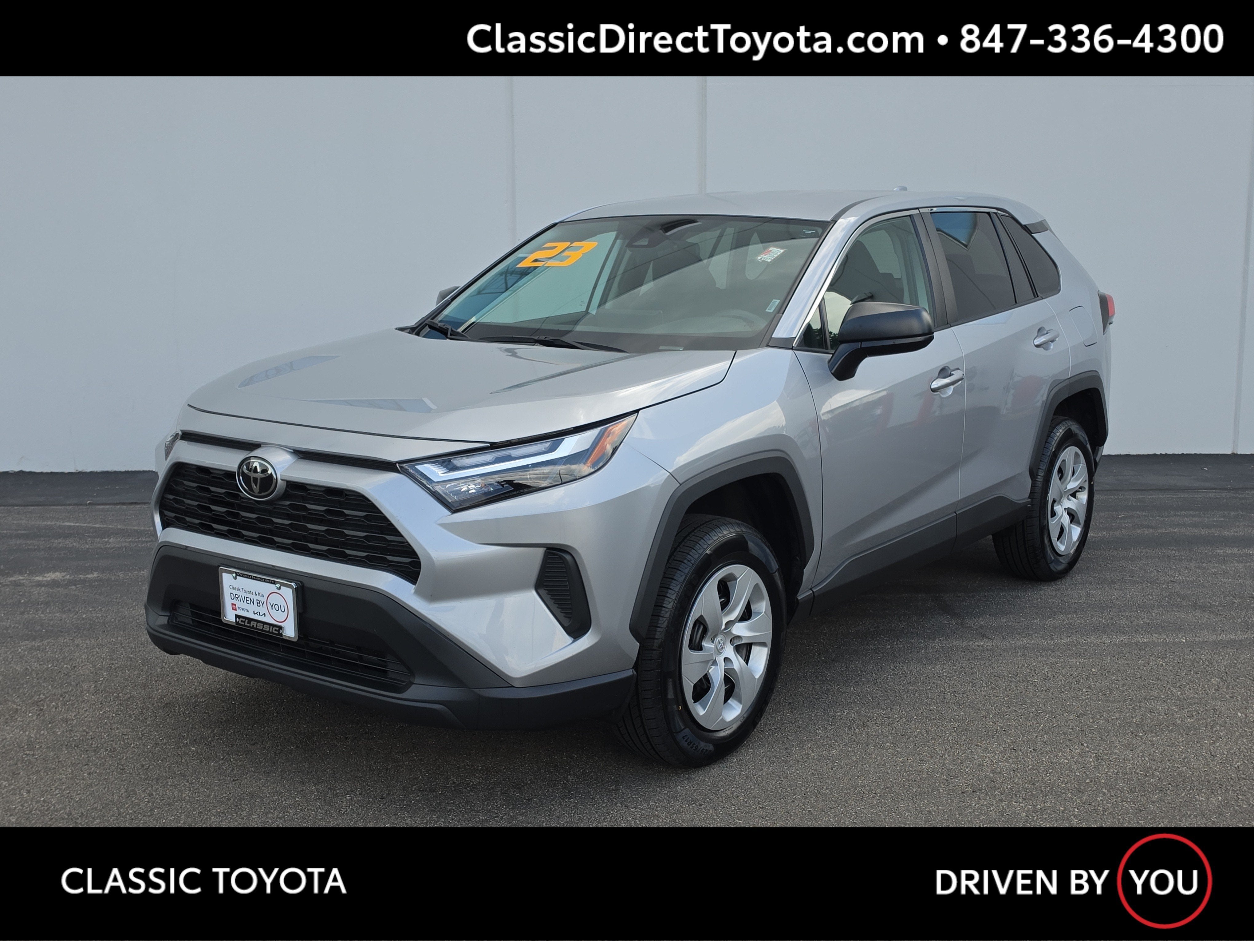 2023 Toyota RAV4 LE