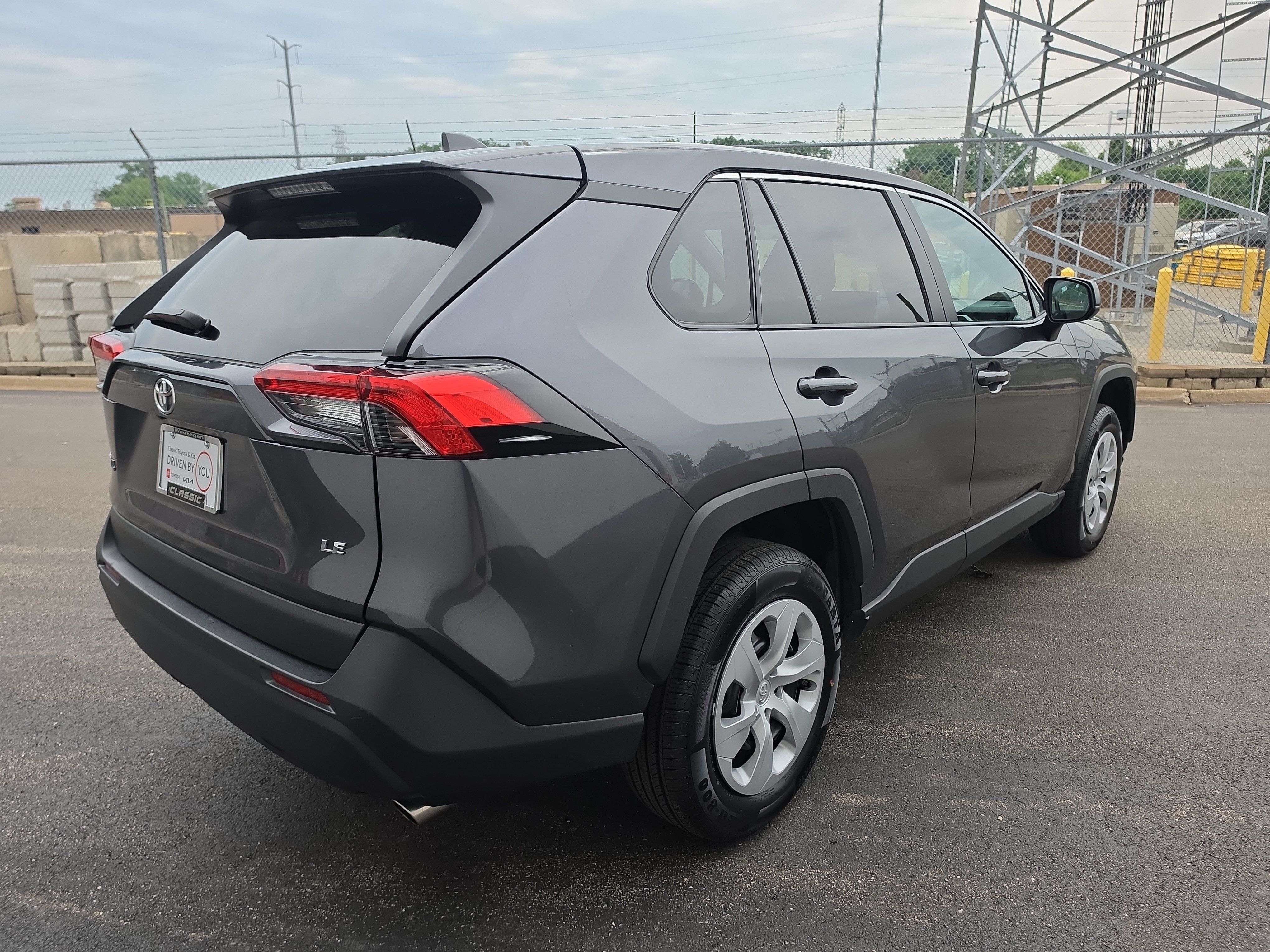 2025 Toyota RAV4 LE