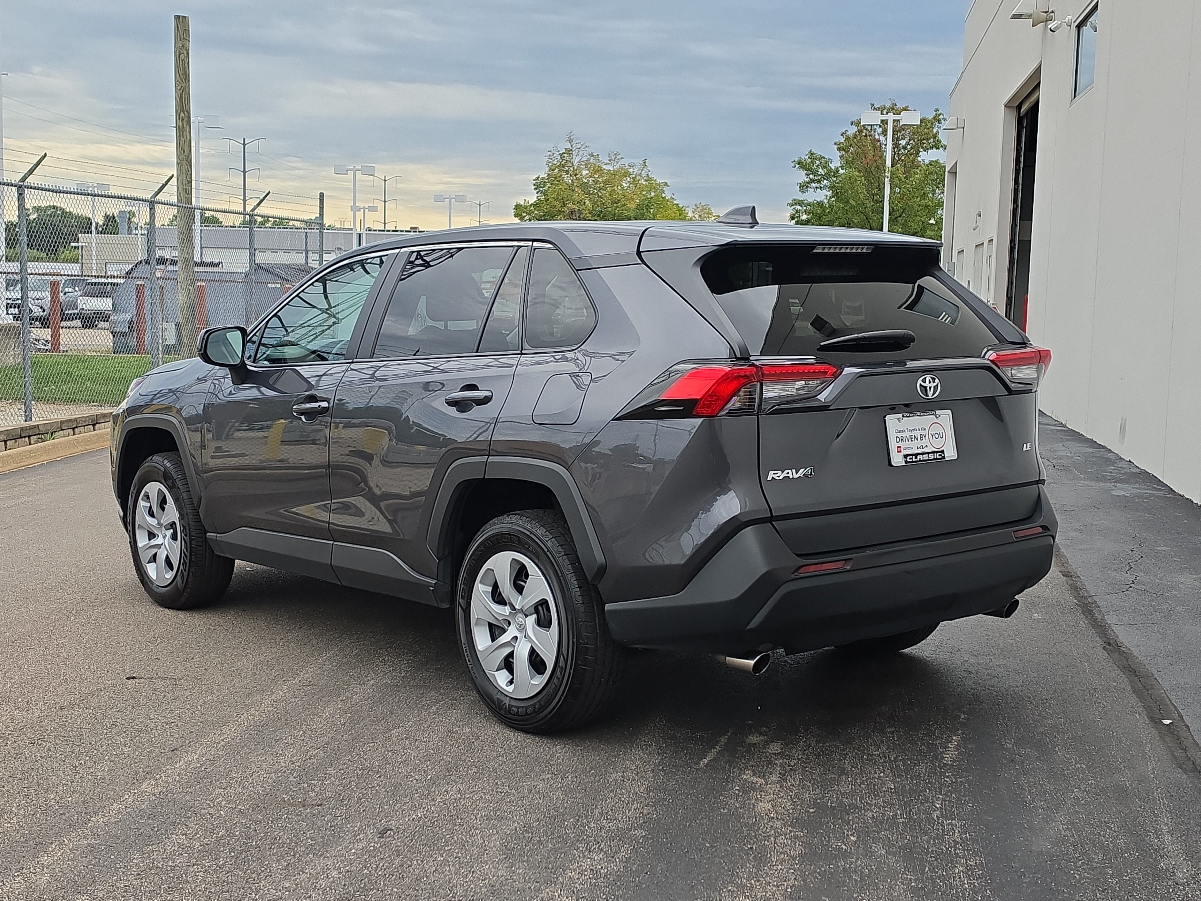 2025 Toyota RAV4 LE