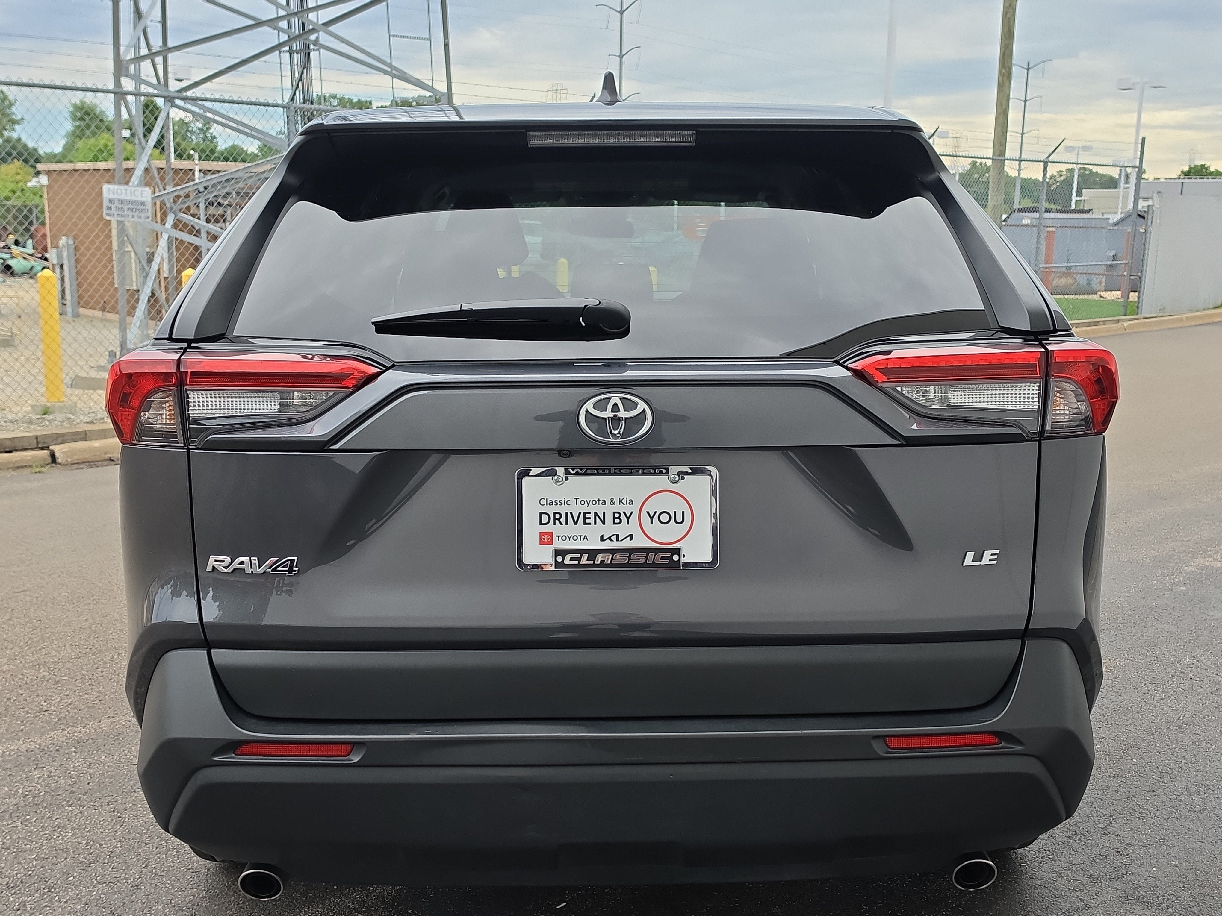 2025 Toyota RAV4 LE