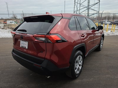 2024 Toyota RAV4 LE