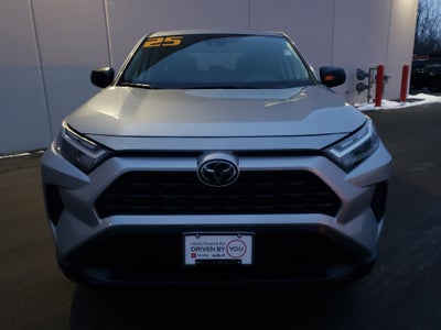 2025 Toyota RAV4 LE