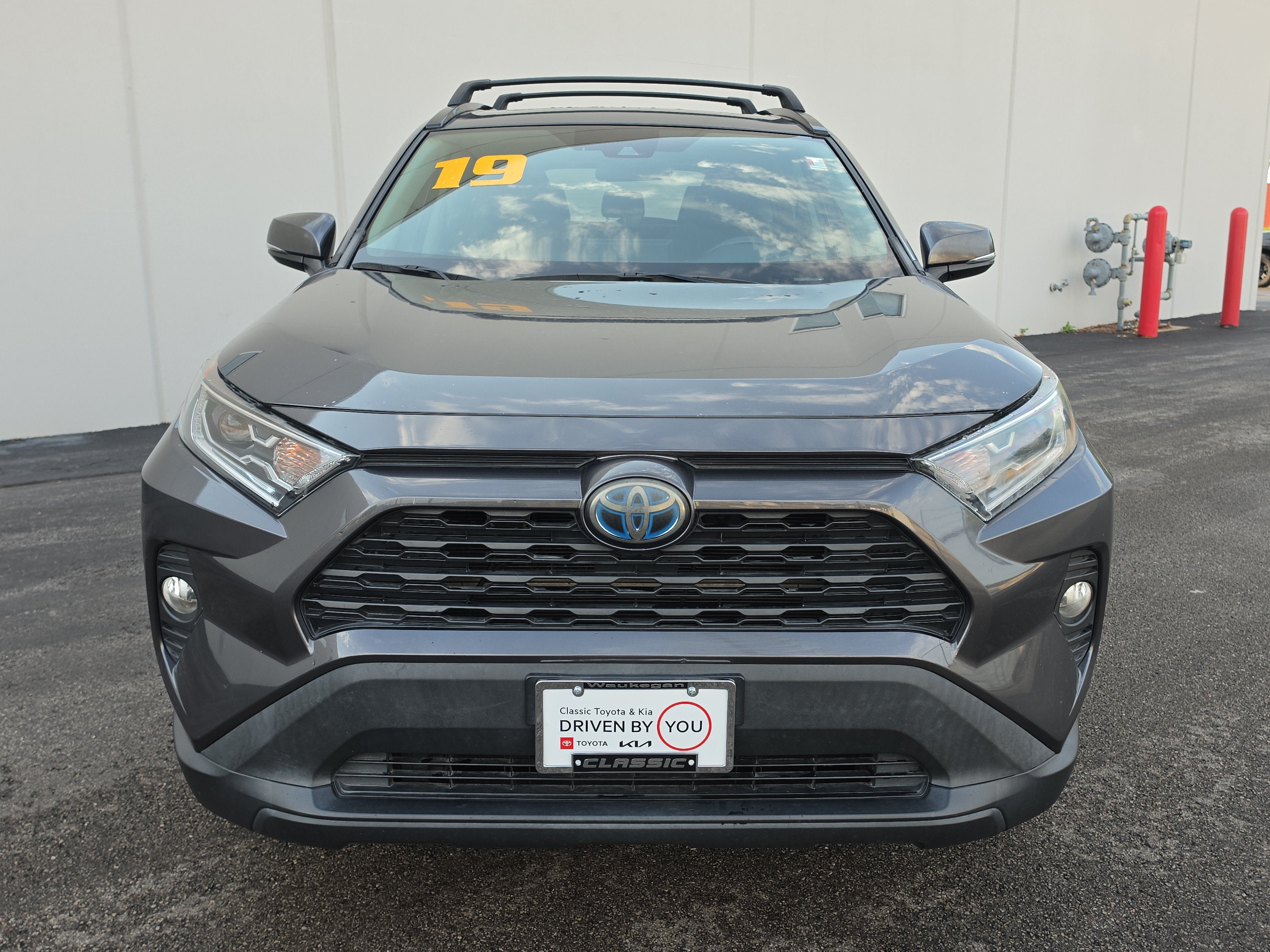 2019 Toyota RAV4 Hybrid XLE