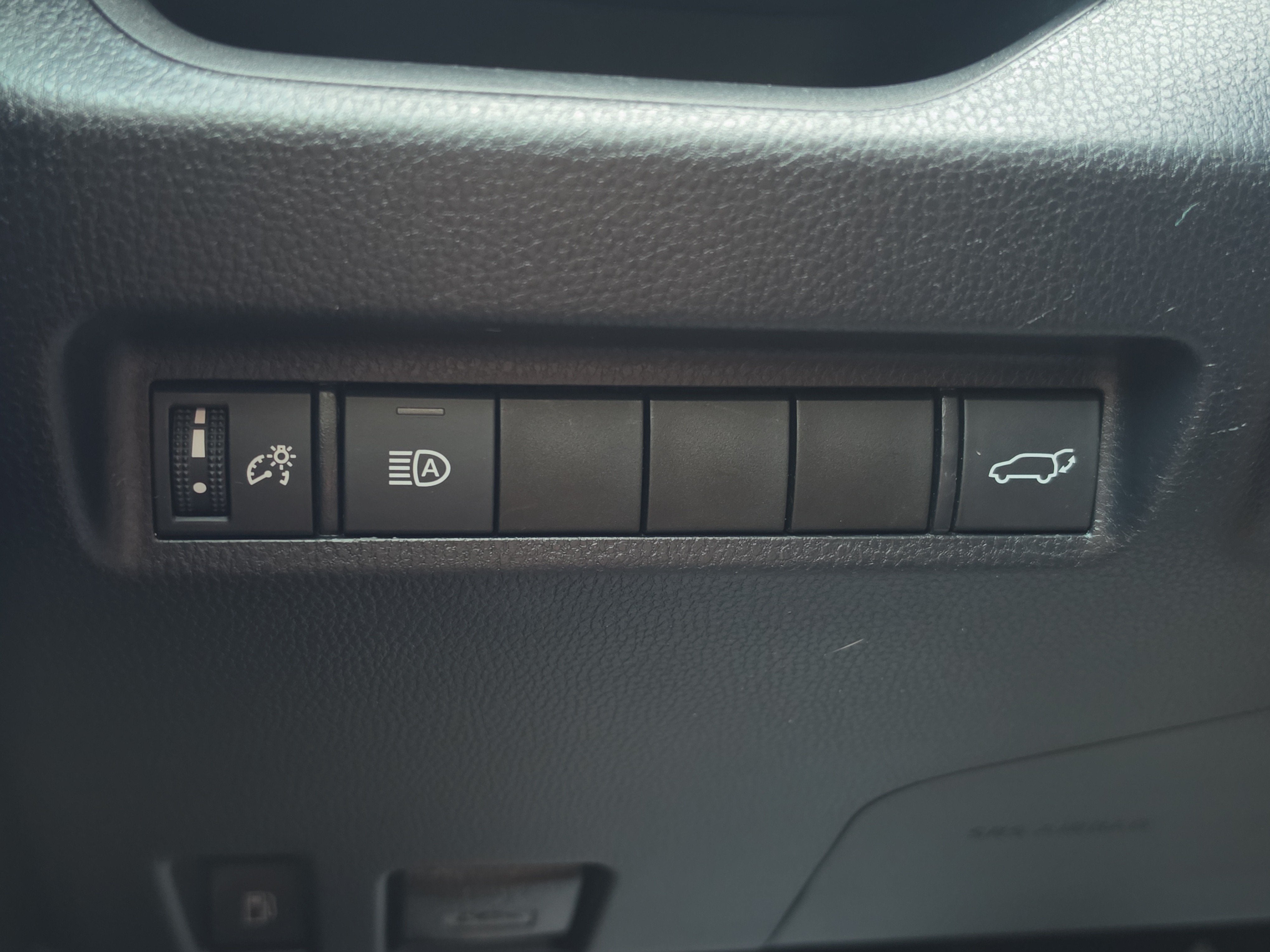 2019 Toyota RAV4 Hybrid XLE