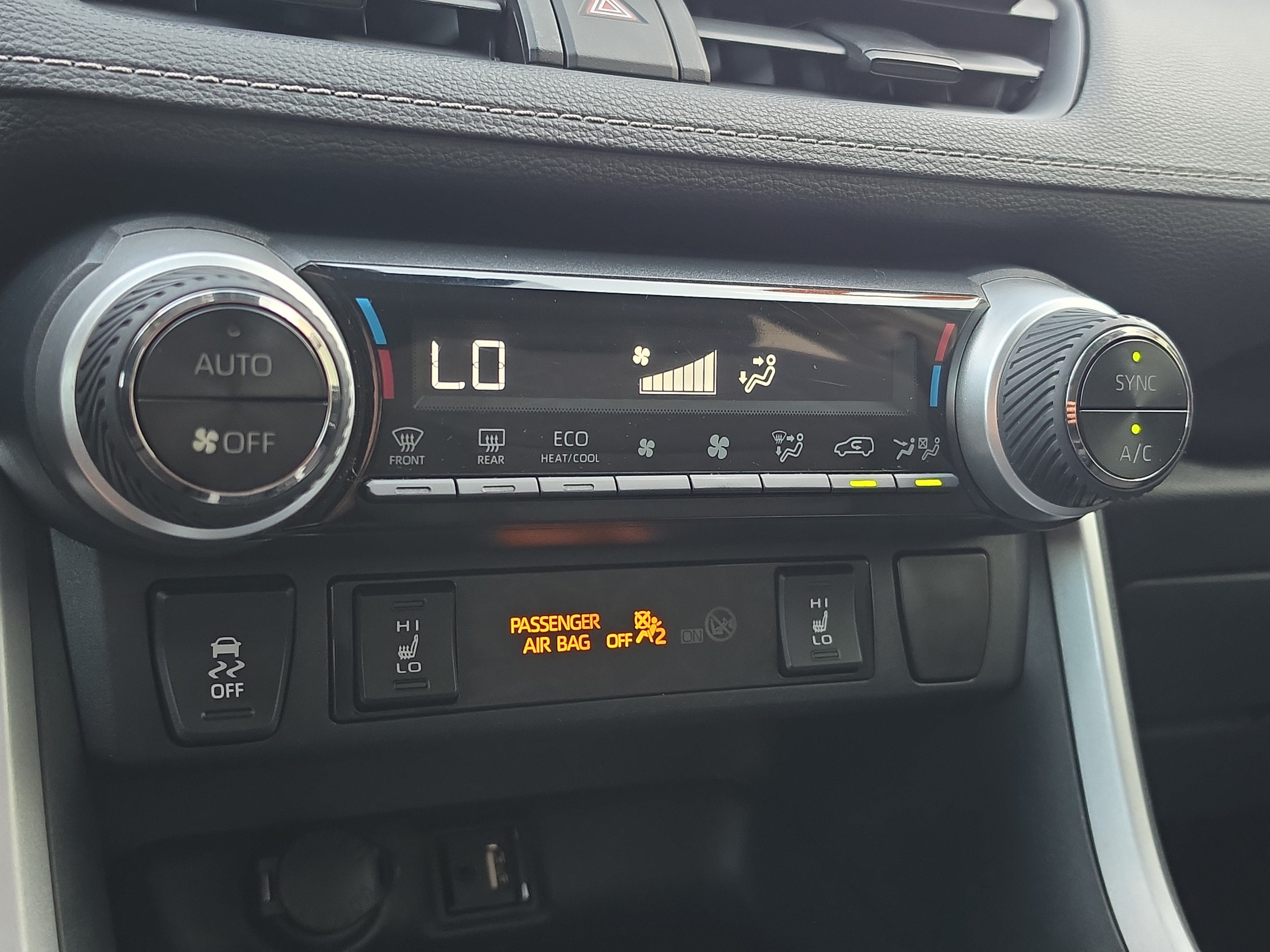 2019 Toyota RAV4 Hybrid XLE