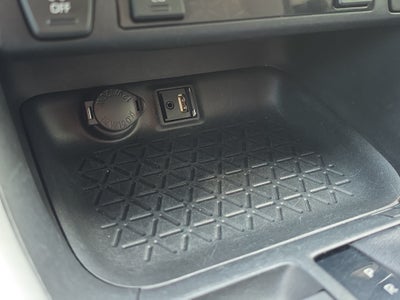 2019 Toyota RAV4 Hybrid XLE