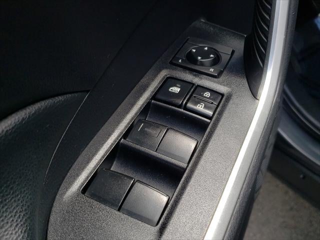 2019 Toyota RAV4 Hybrid XLE