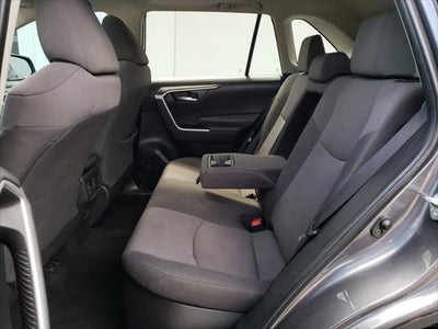 2019 Toyota RAV4 Hybrid XLE