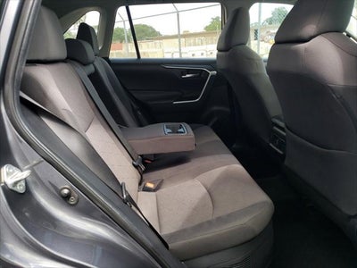2019 Toyota RAV4 Hybrid XLE