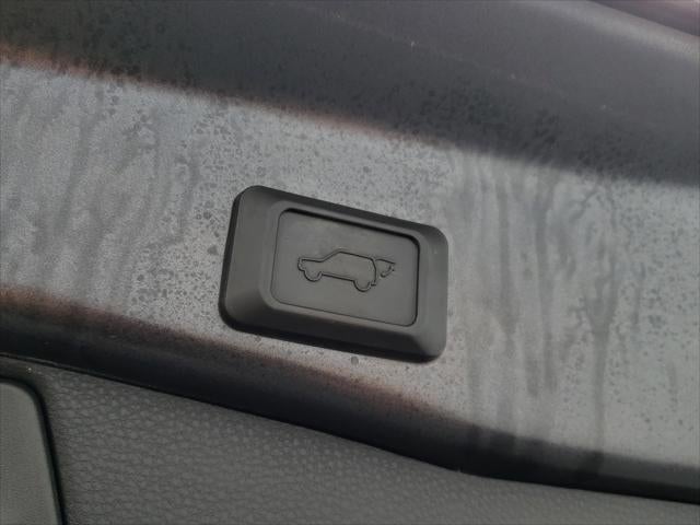2019 Toyota RAV4 Hybrid XLE