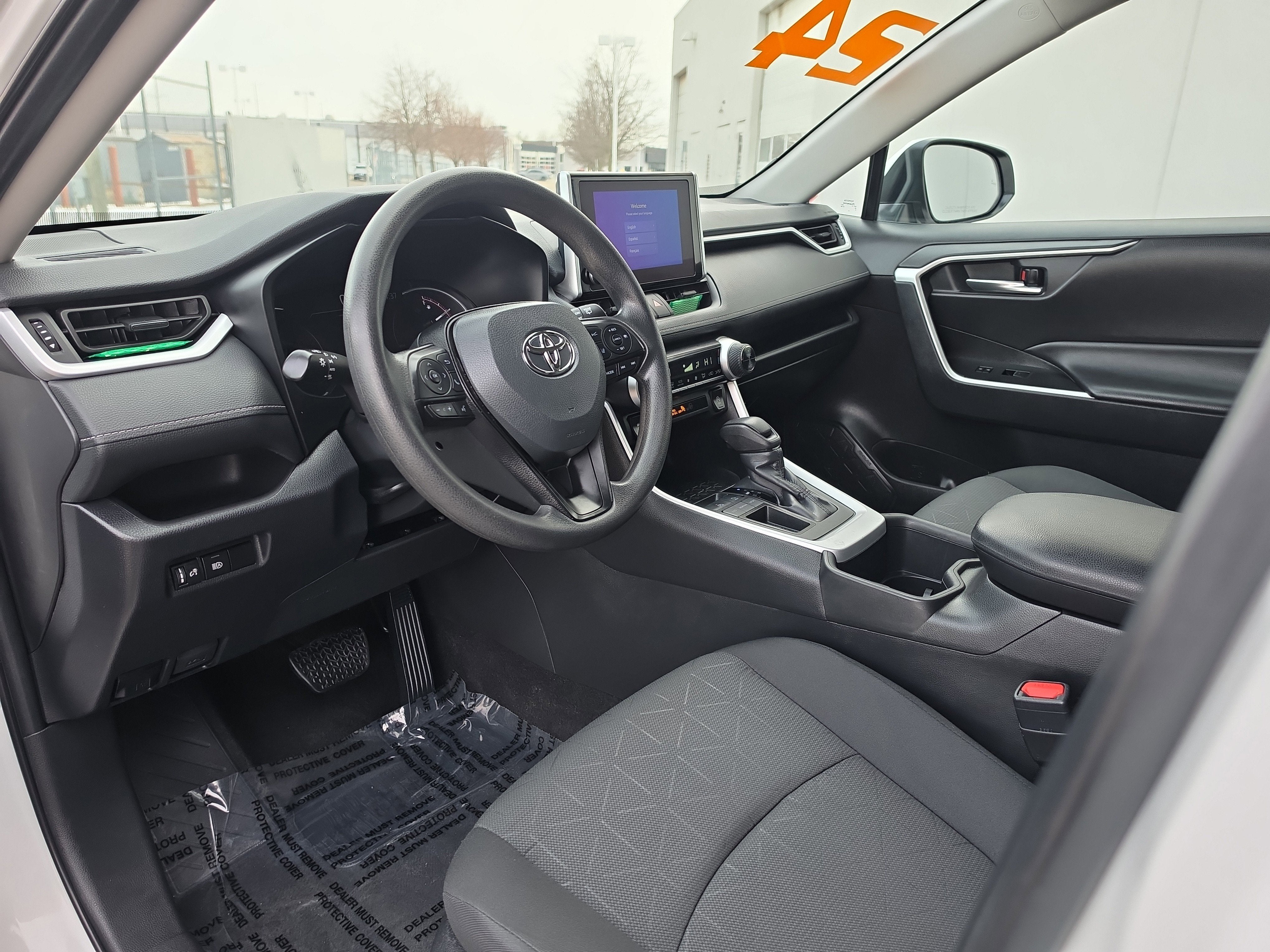 2024 Toyota RAV4 XLE