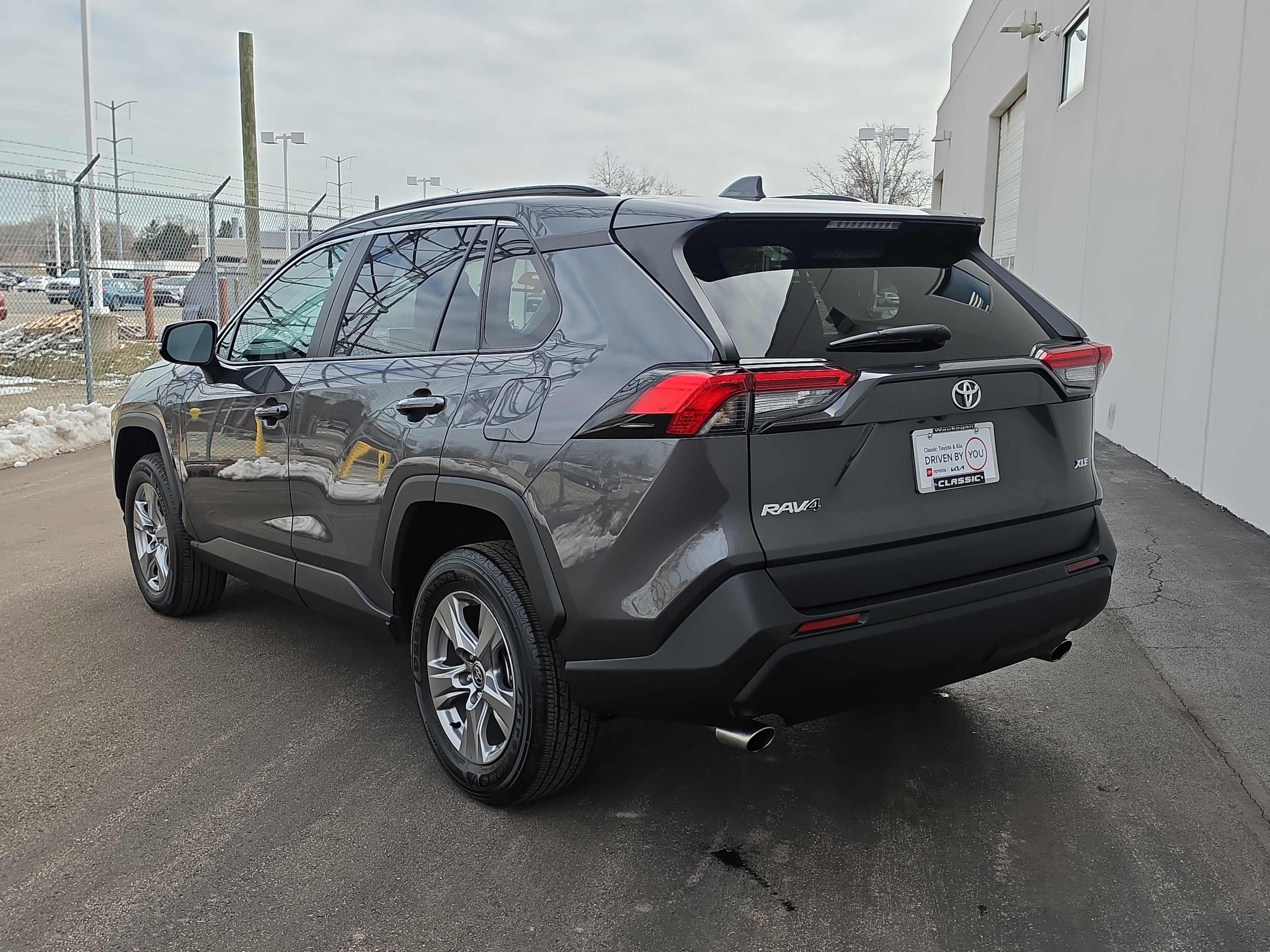 2024 Toyota RAV4 XLE