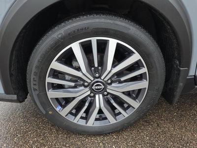 2022 Nissan Kicks SV