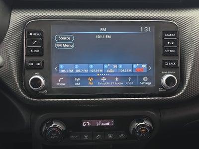 2022 Nissan Kicks SV