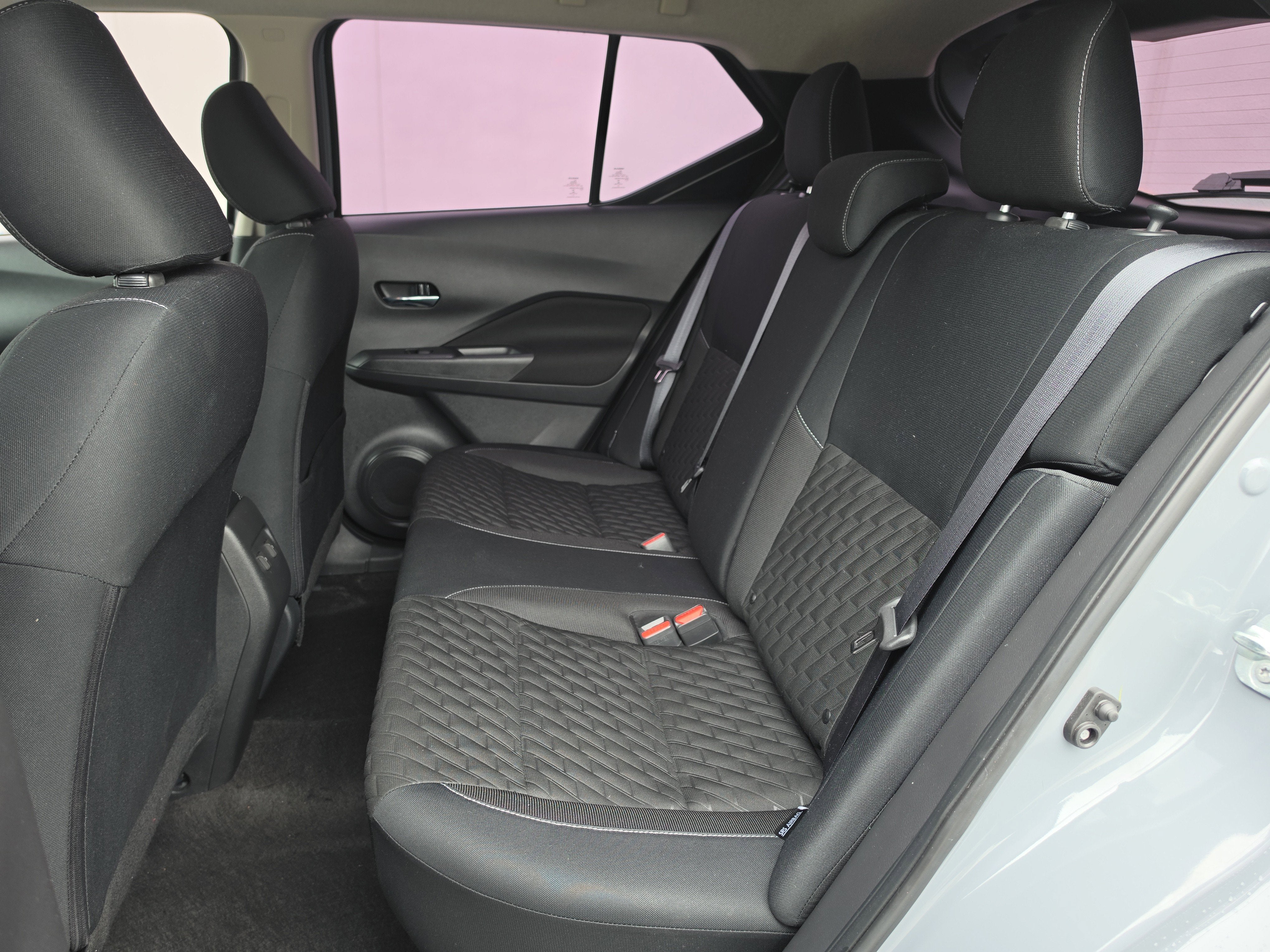 2022 Nissan Kicks SV