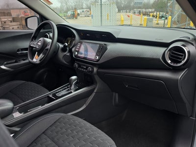 2022 Nissan Kicks SV