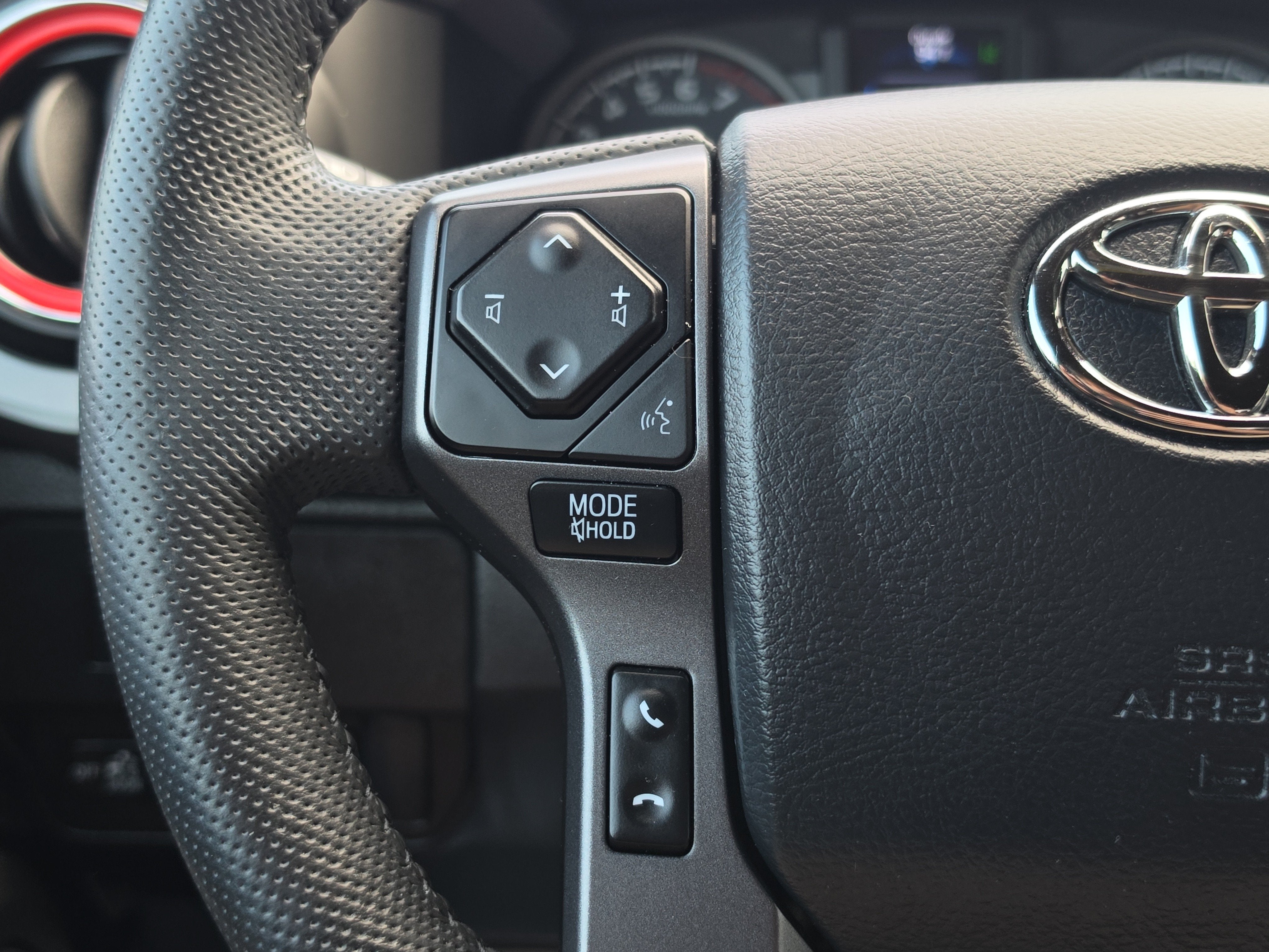 2022 Toyota Tacoma 4WD TRD Off Road