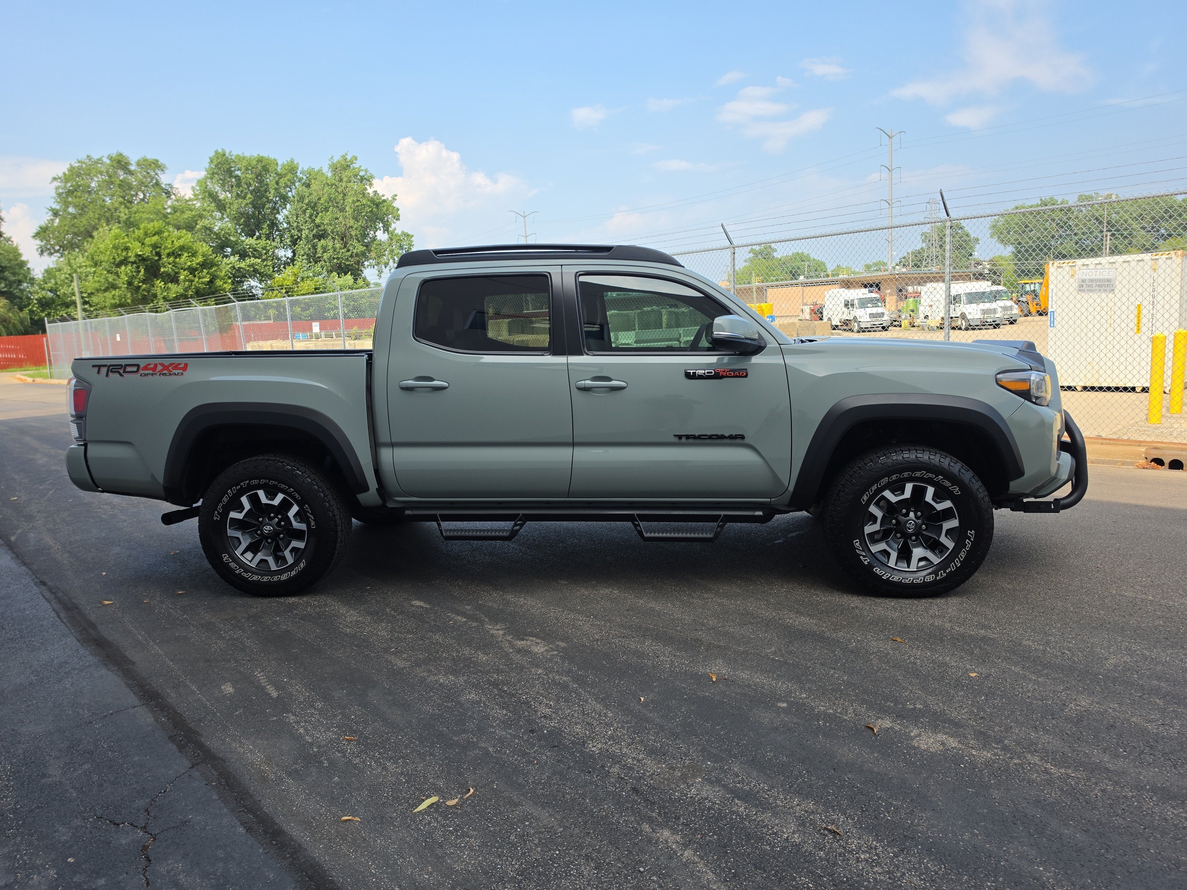 2022 Toyota Tacoma 4WD TRD Off Road