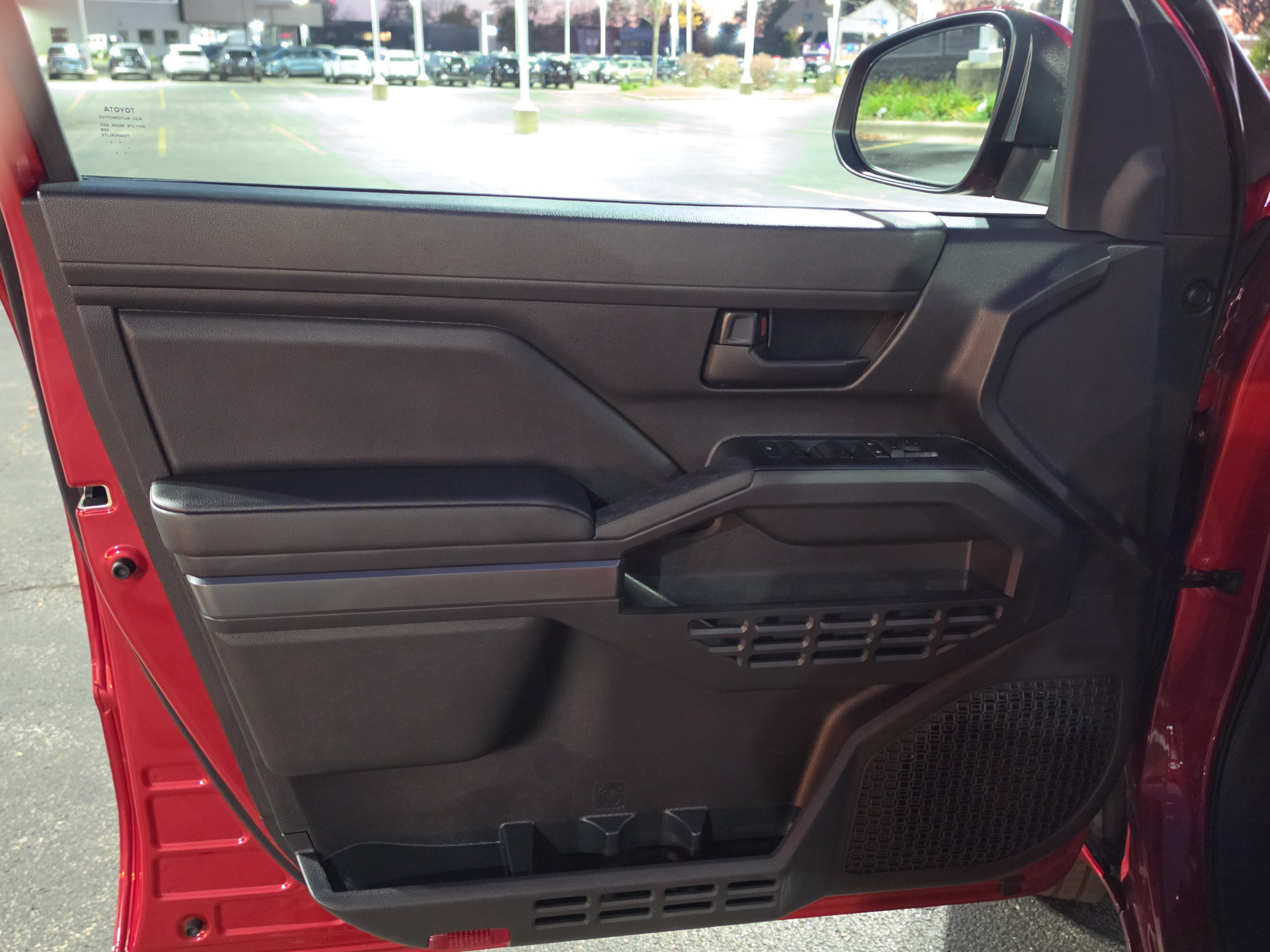 2026 Toyota Tacoma 4WD SR5