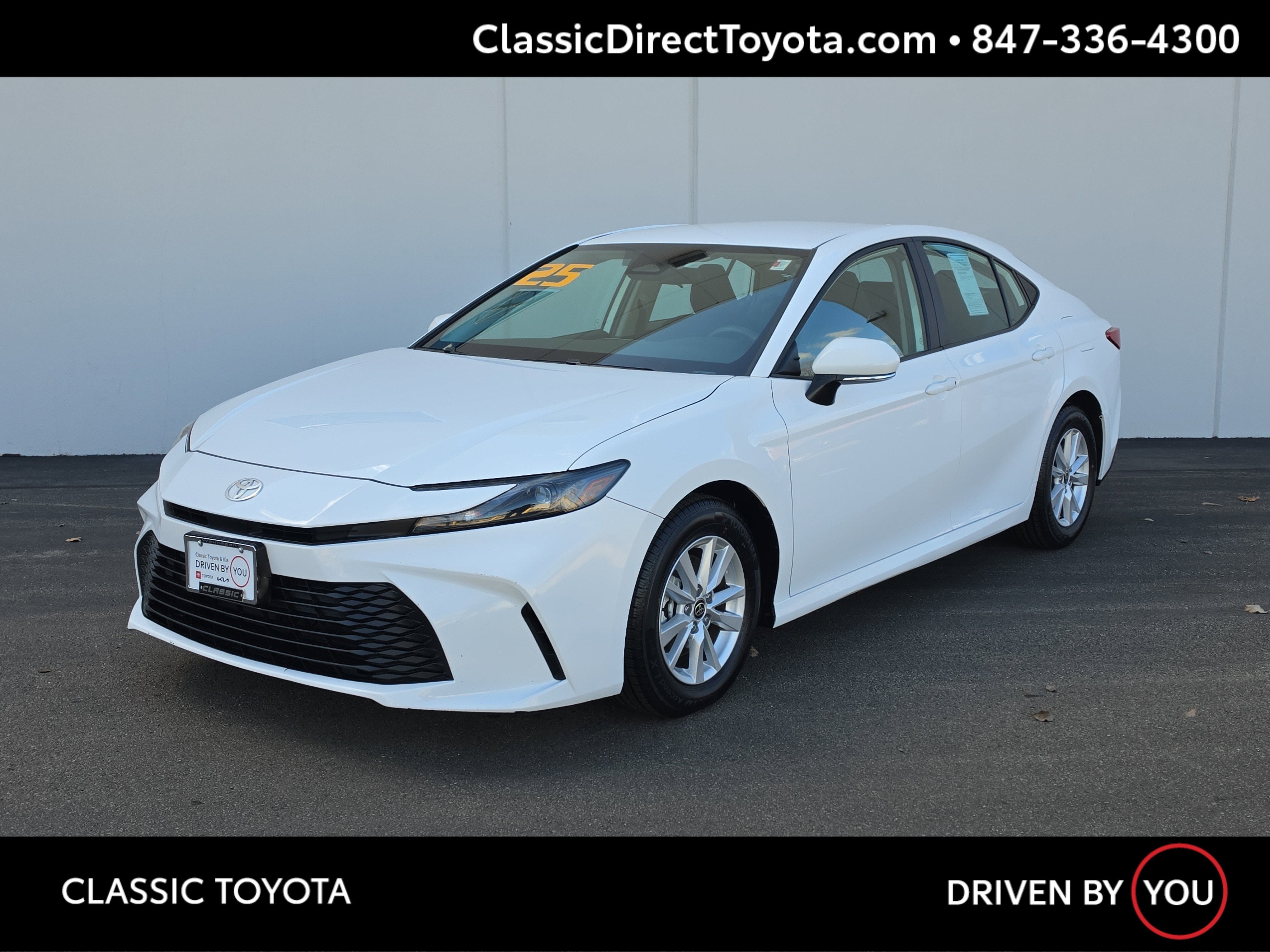 2025 Toyota Camry LE