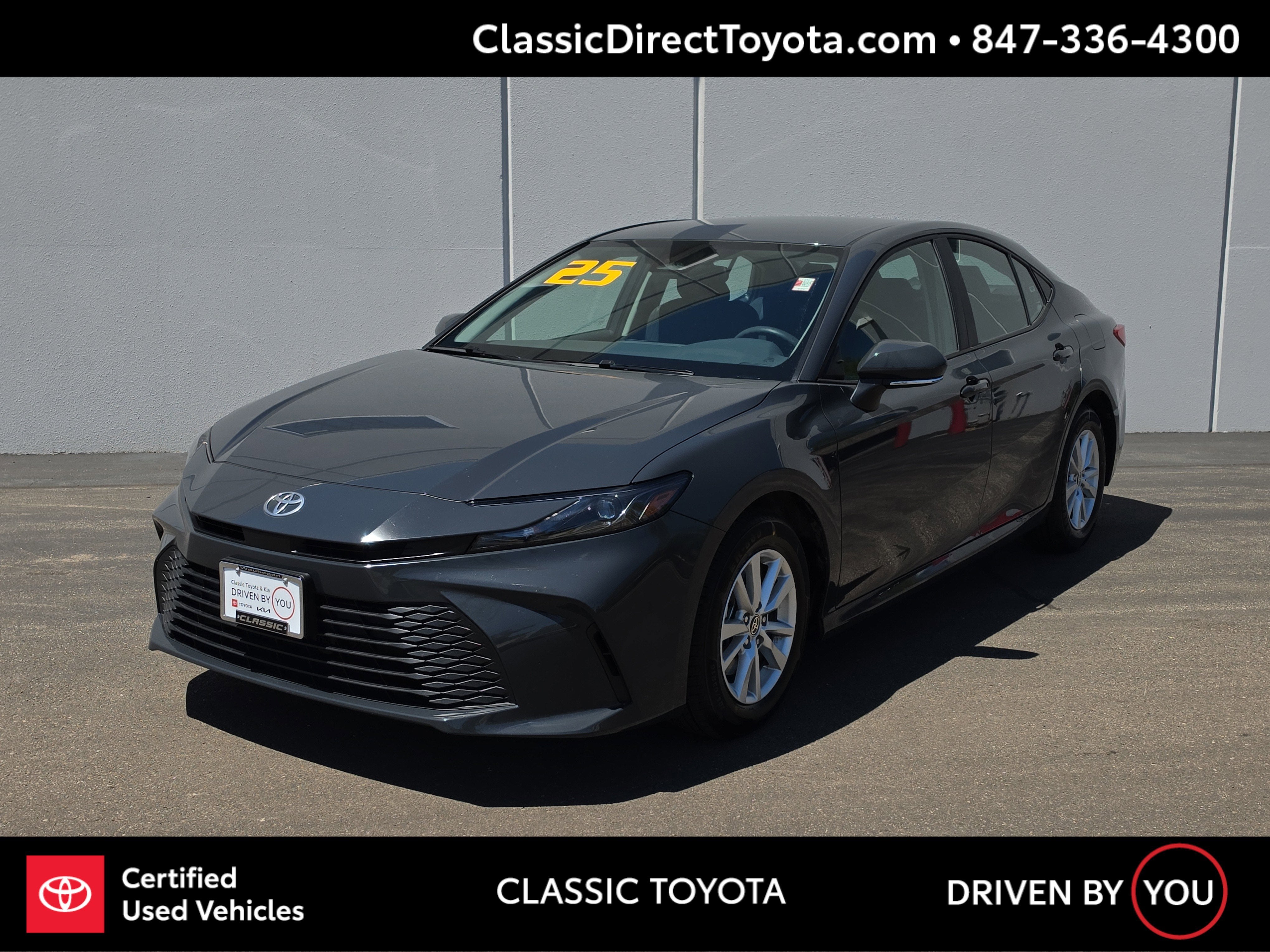 2025 Toyota Camry LE