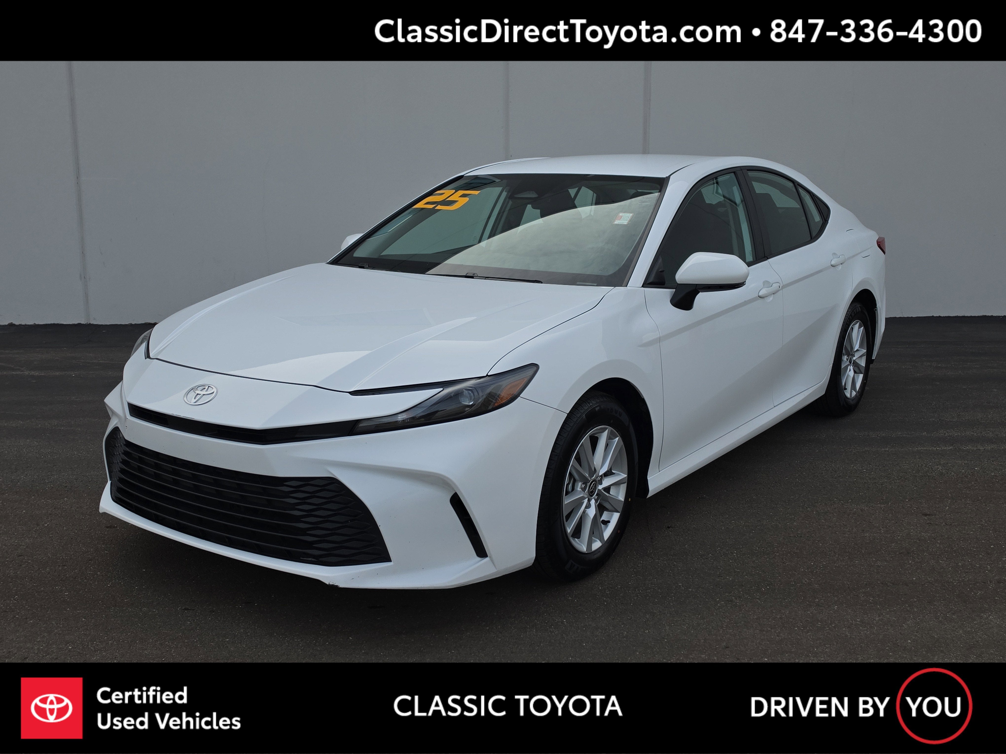 2025 Toyota Camry LE