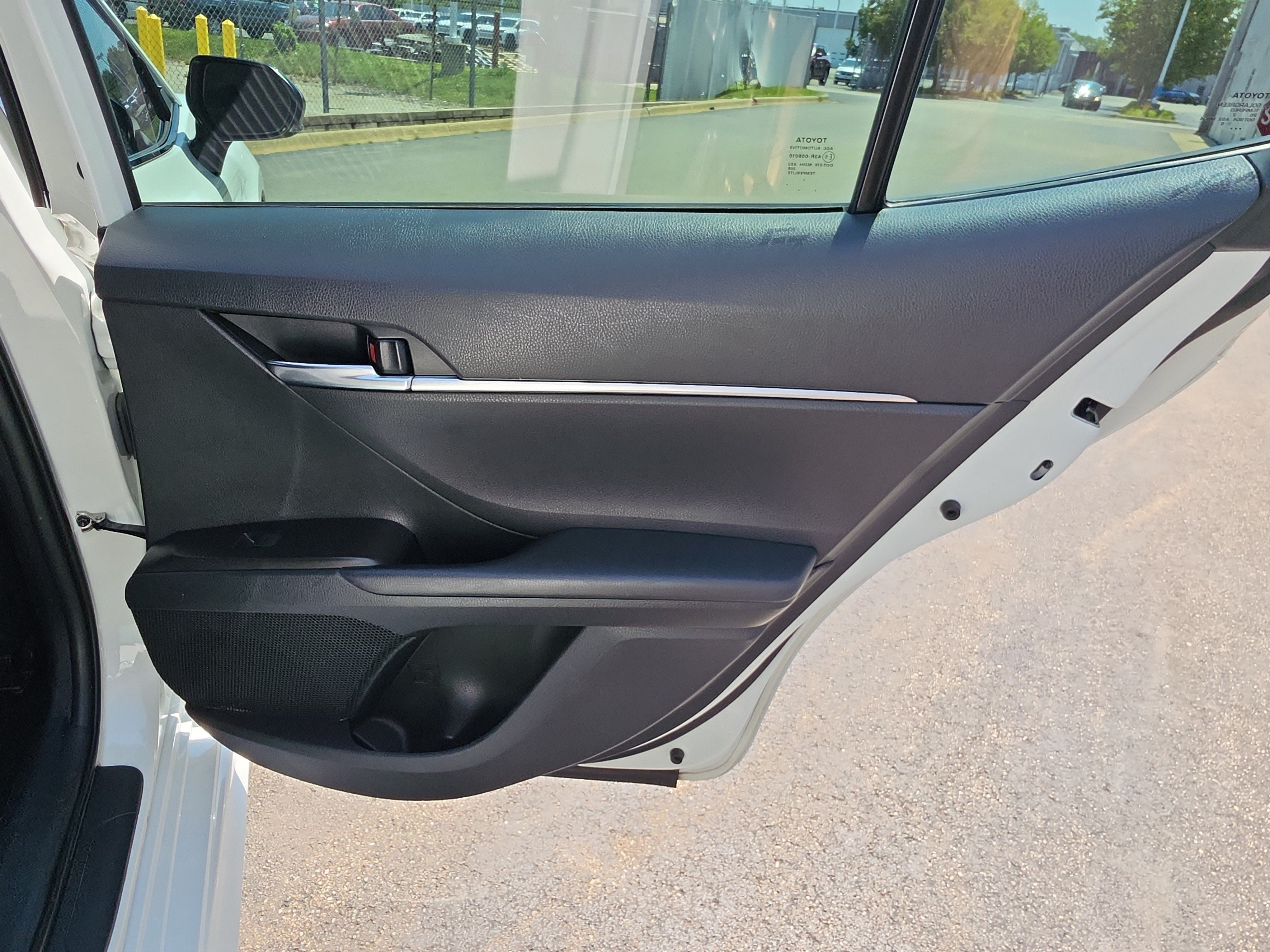 2023 Toyota Camry Hybrid SE Nightshade