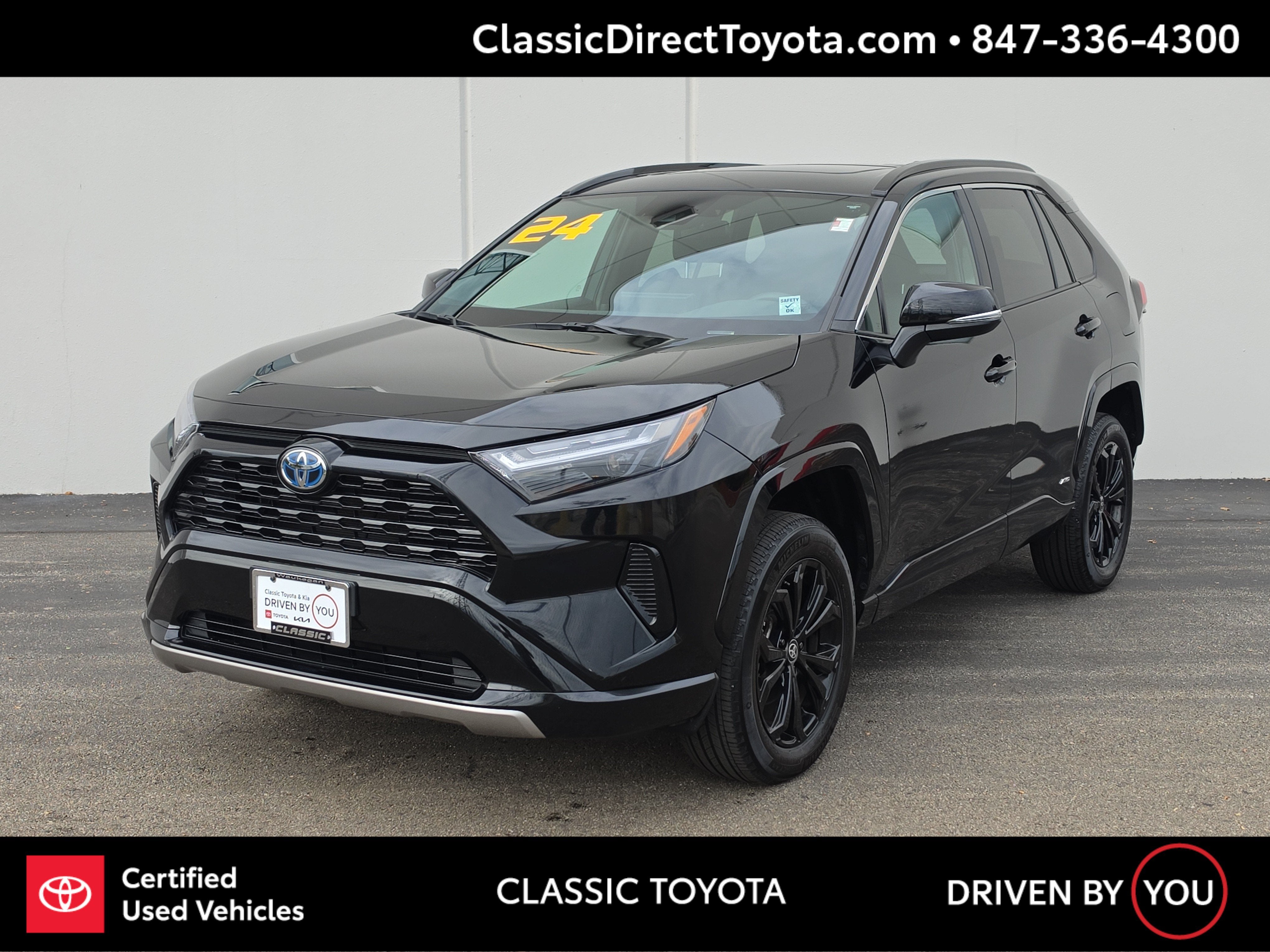2024 Toyota RAV4 Hybrid SE