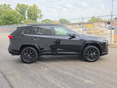 2024 Toyota RAV4 Hybrid SE