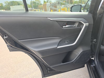 2024 Toyota RAV4 Hybrid SE