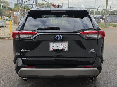 2024 Toyota RAV4 Hybrid SE