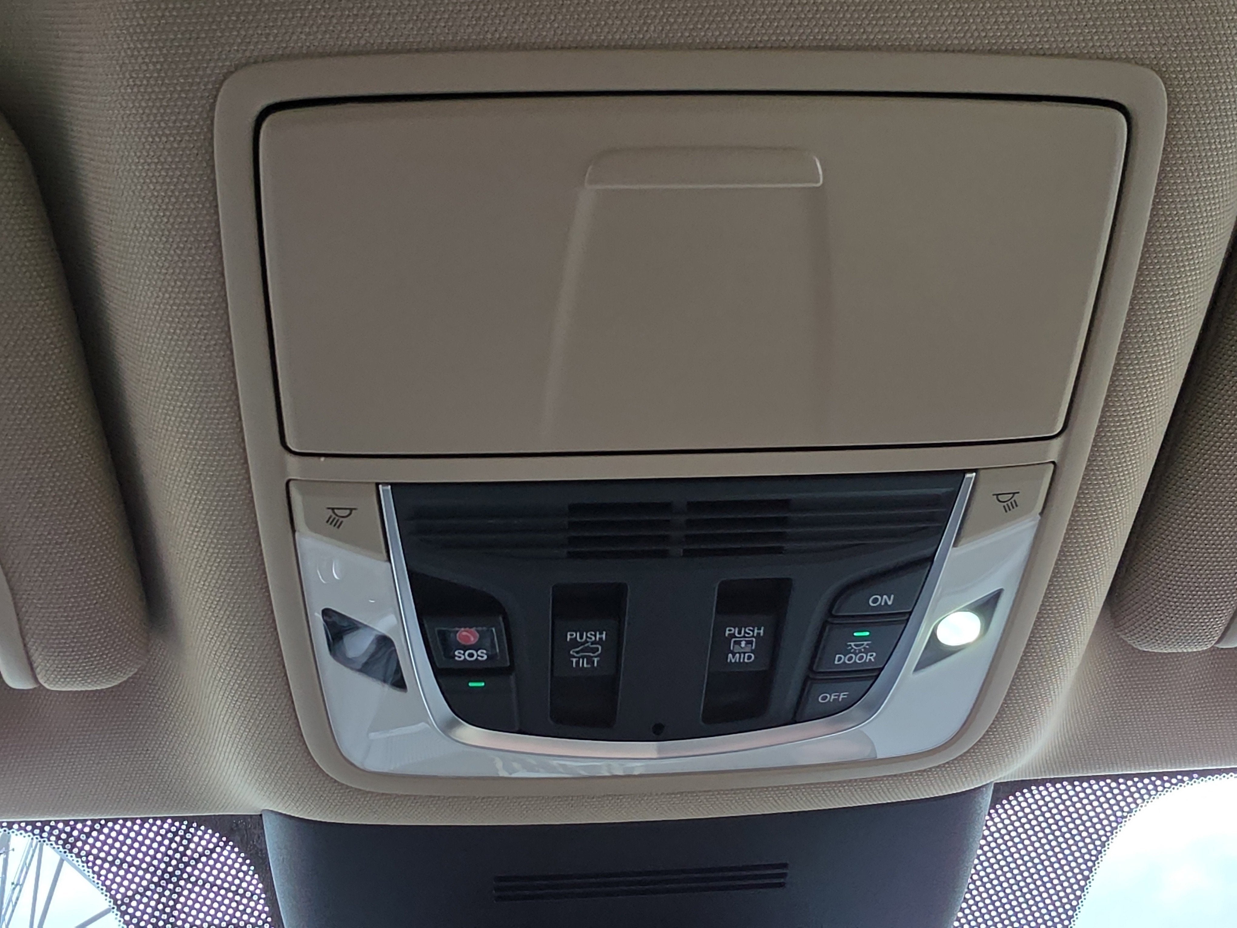 2025 Acura MDX w/Technology Package