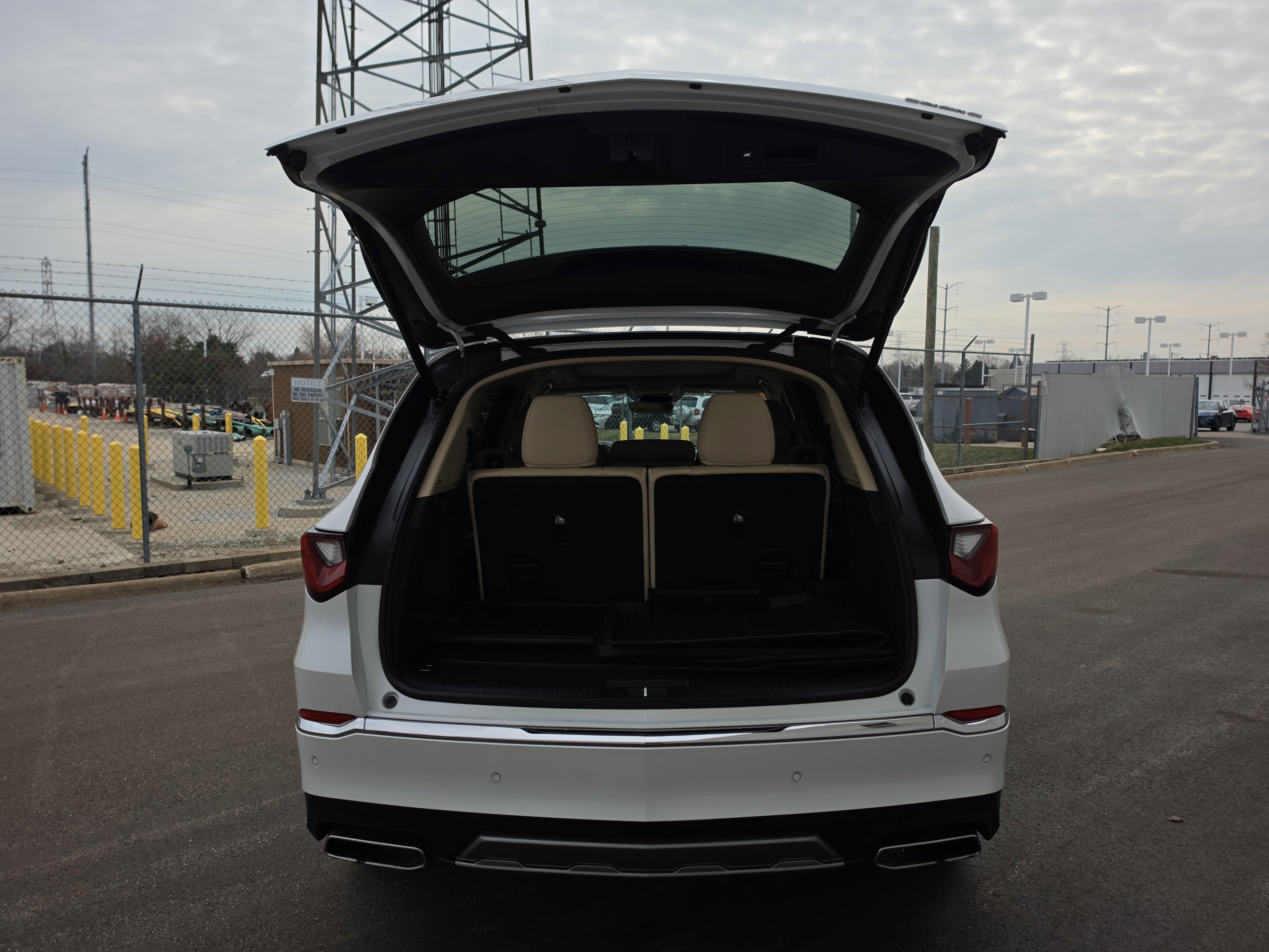 2025 Acura MDX w/Technology Package
