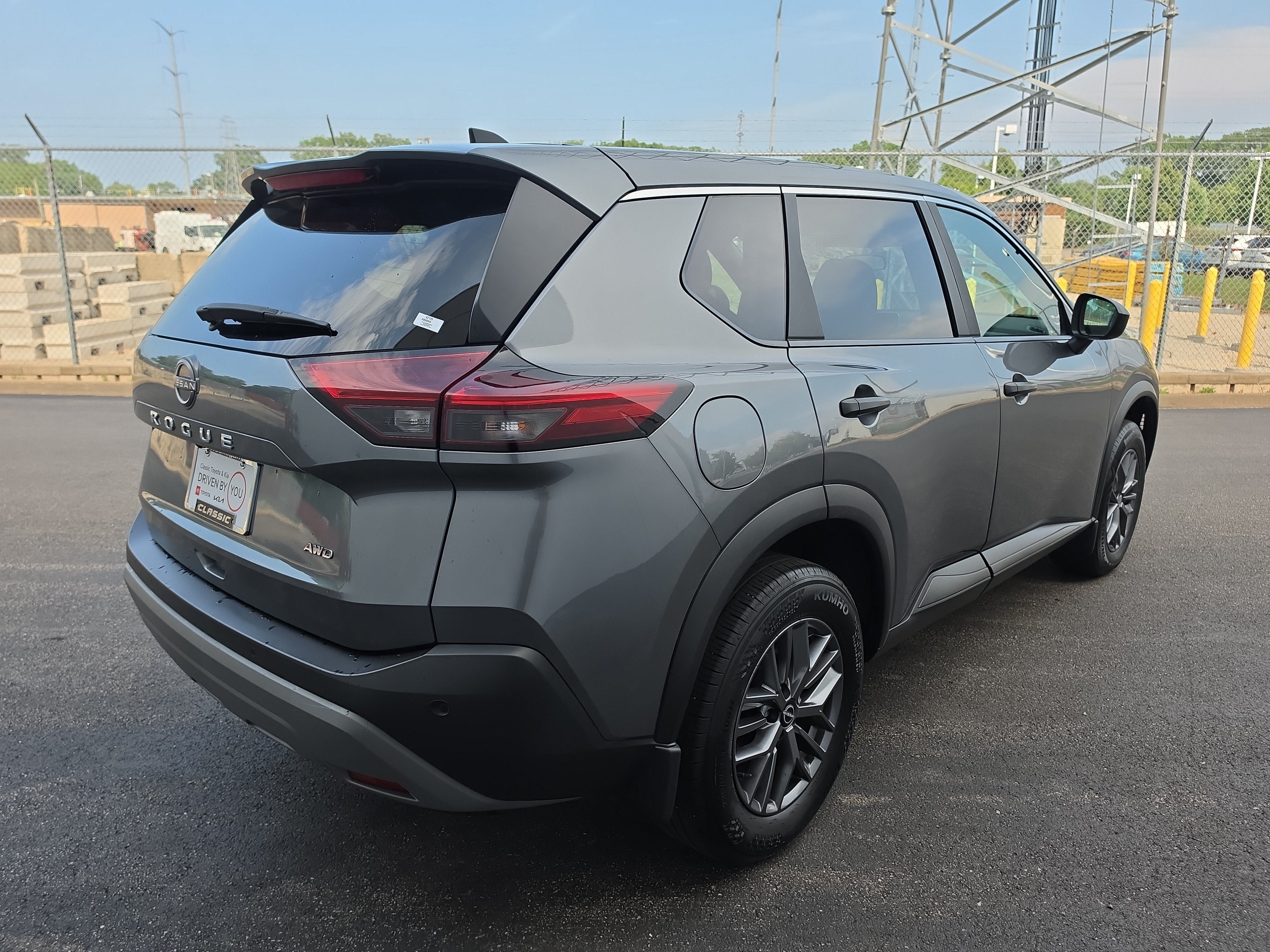 2023 Nissan Rogue S