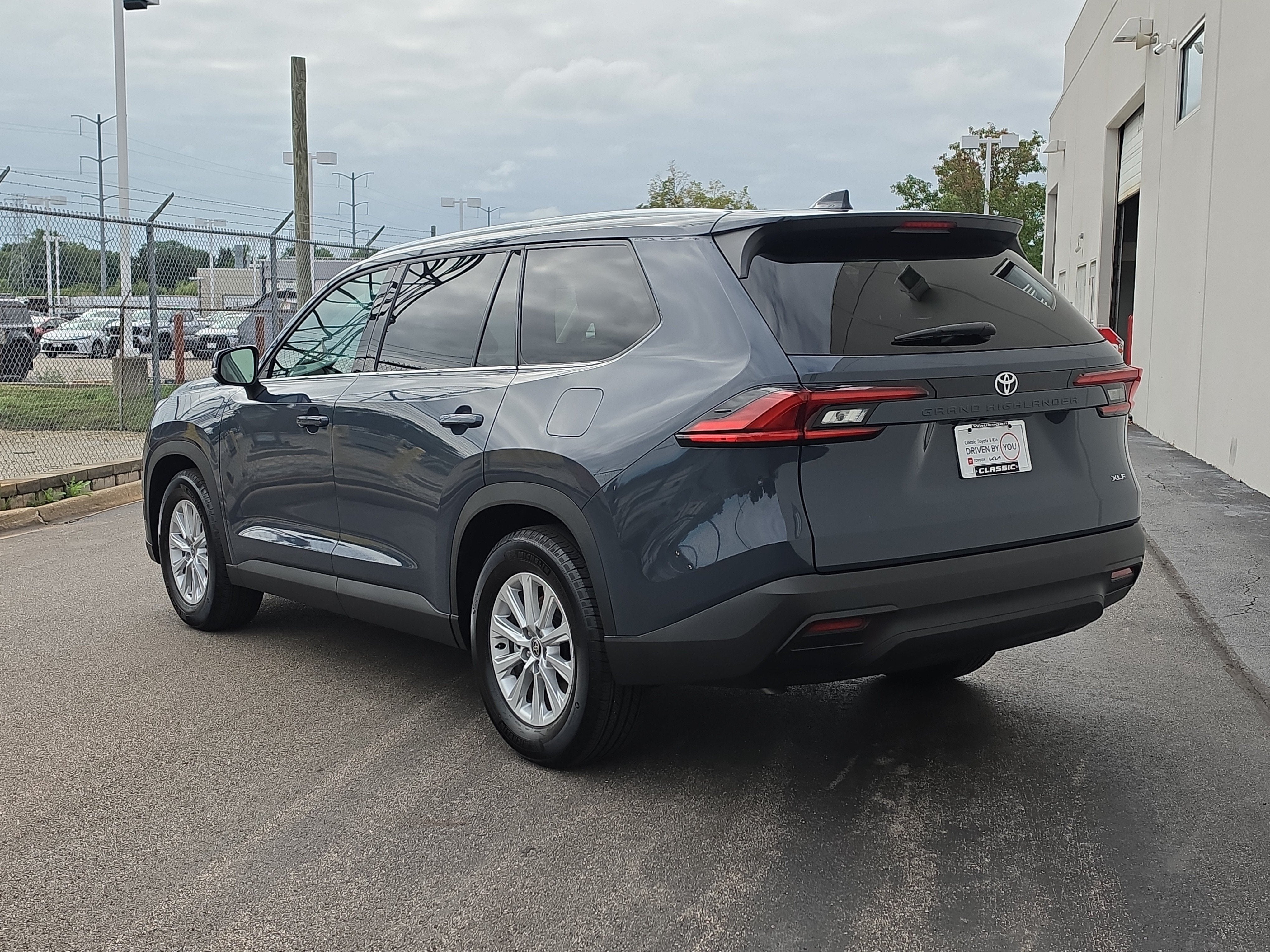 2025 Toyota Grand Highlander XLE