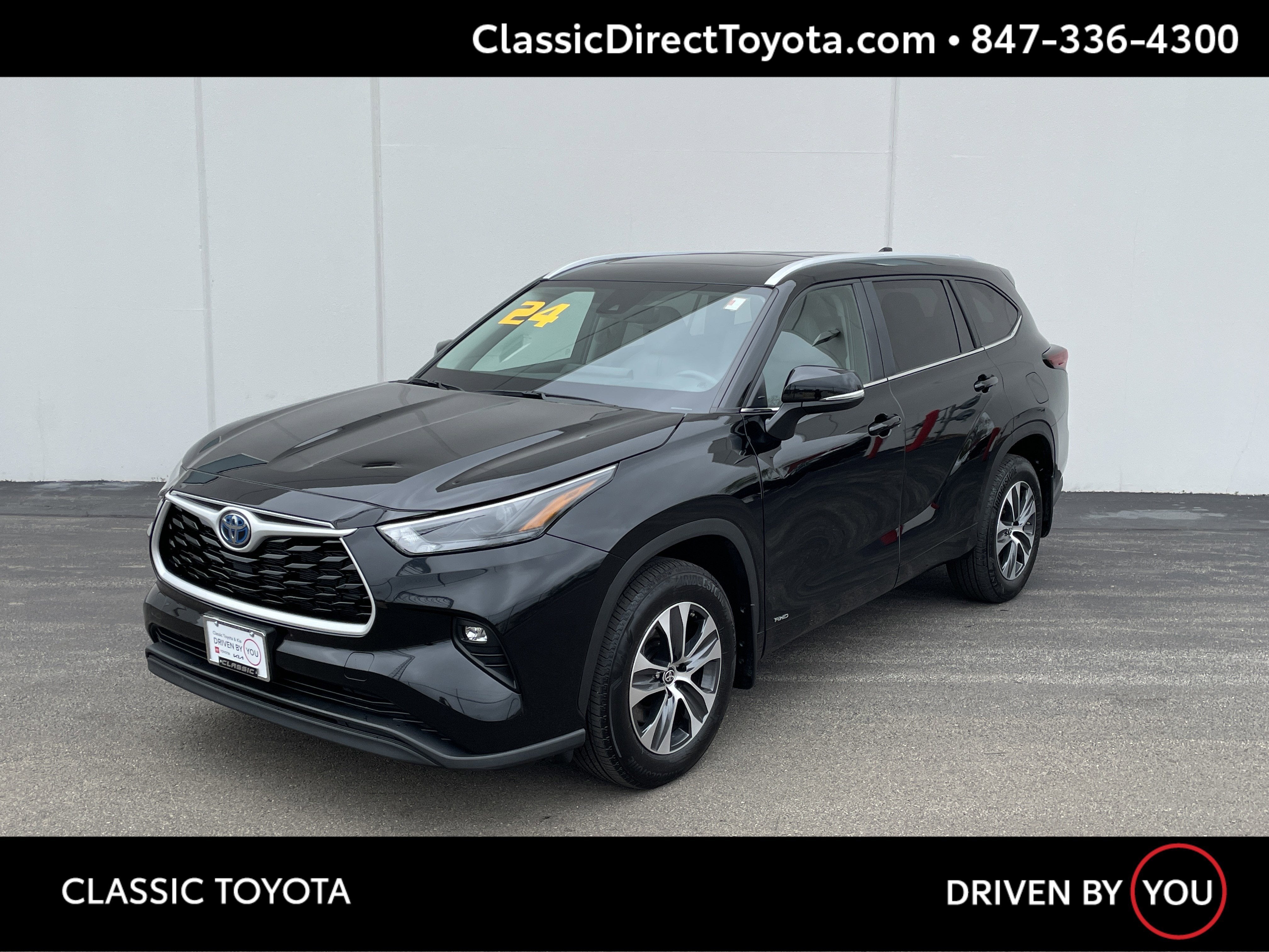 2024 Toyota Highlander Hybrid XLE