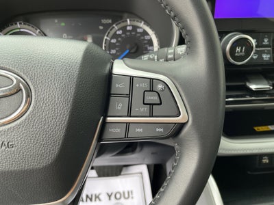 2024 Toyota Highlander Hybrid XLE