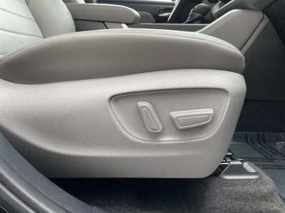 2024 Toyota Highlander Hybrid XLE